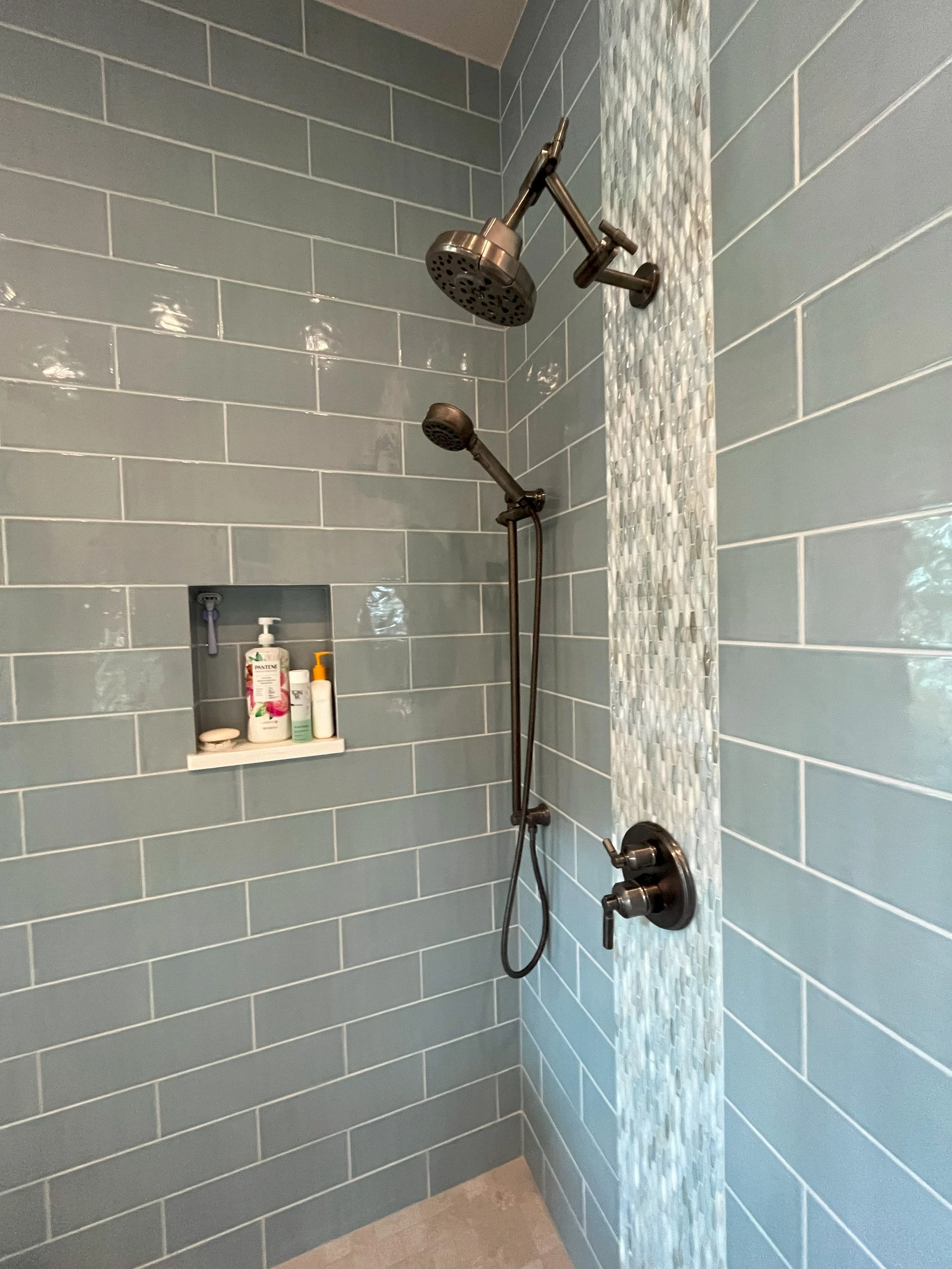  Contractor: KMS Construction  Interior Design: J Franklyn Design Group 
