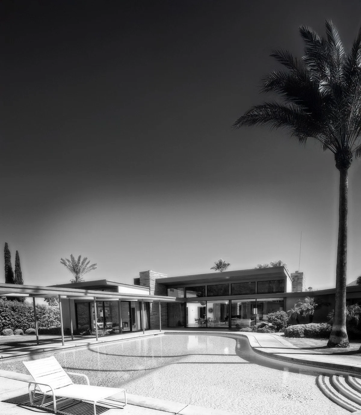 history-pool-from-east.jpg