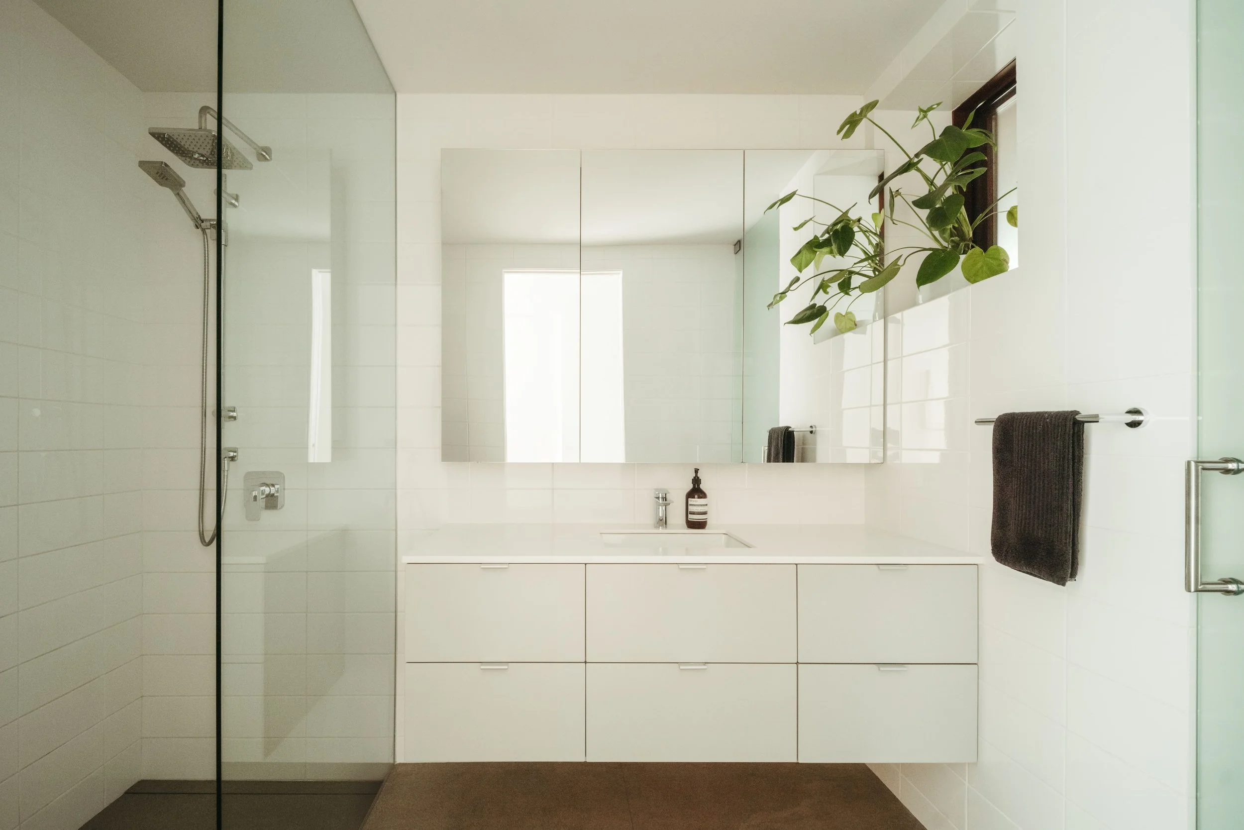 L1050299-HDR copy.jpg