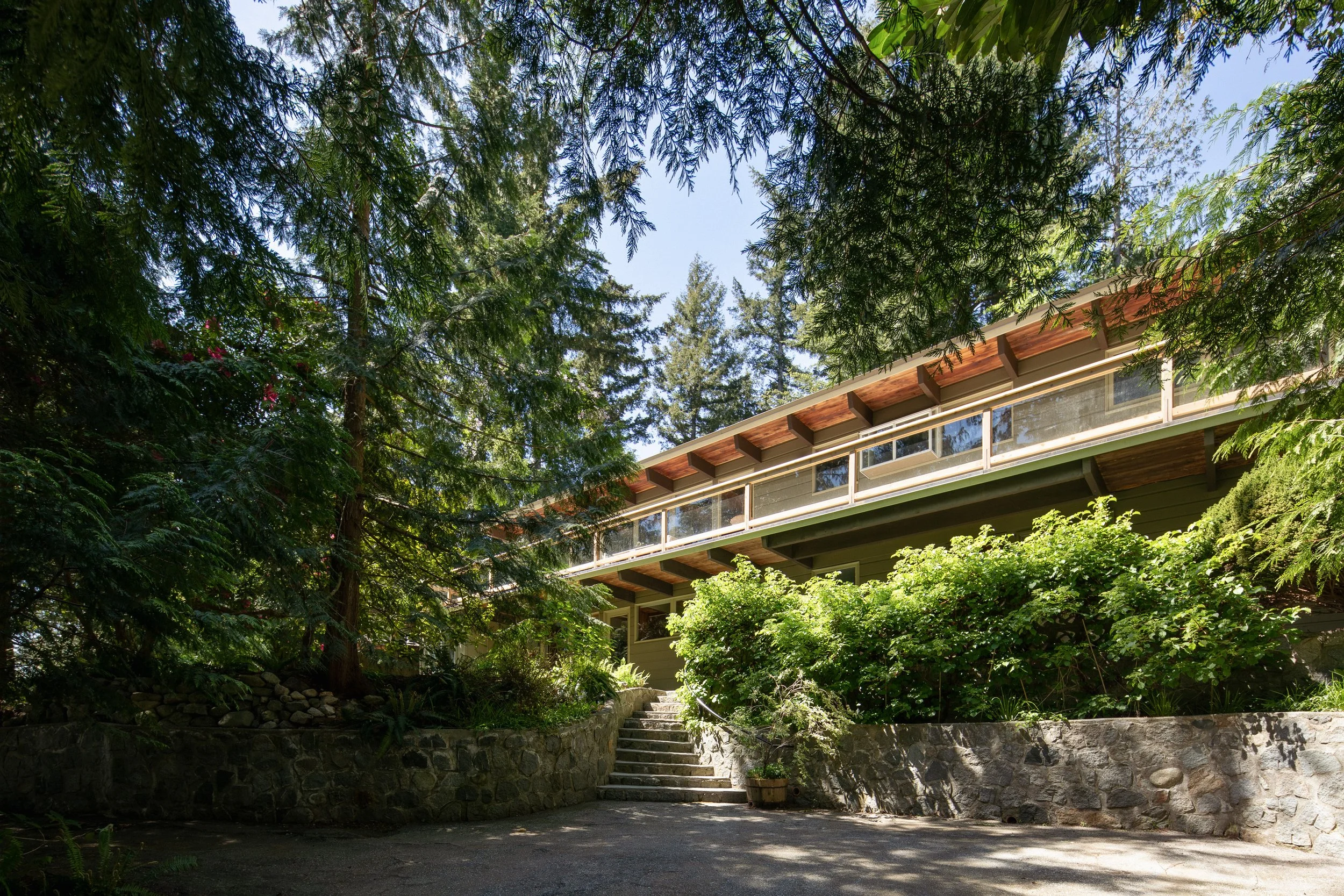 6217-St-Georges-Ave-West-Vancouver-TWSC-040.jpg