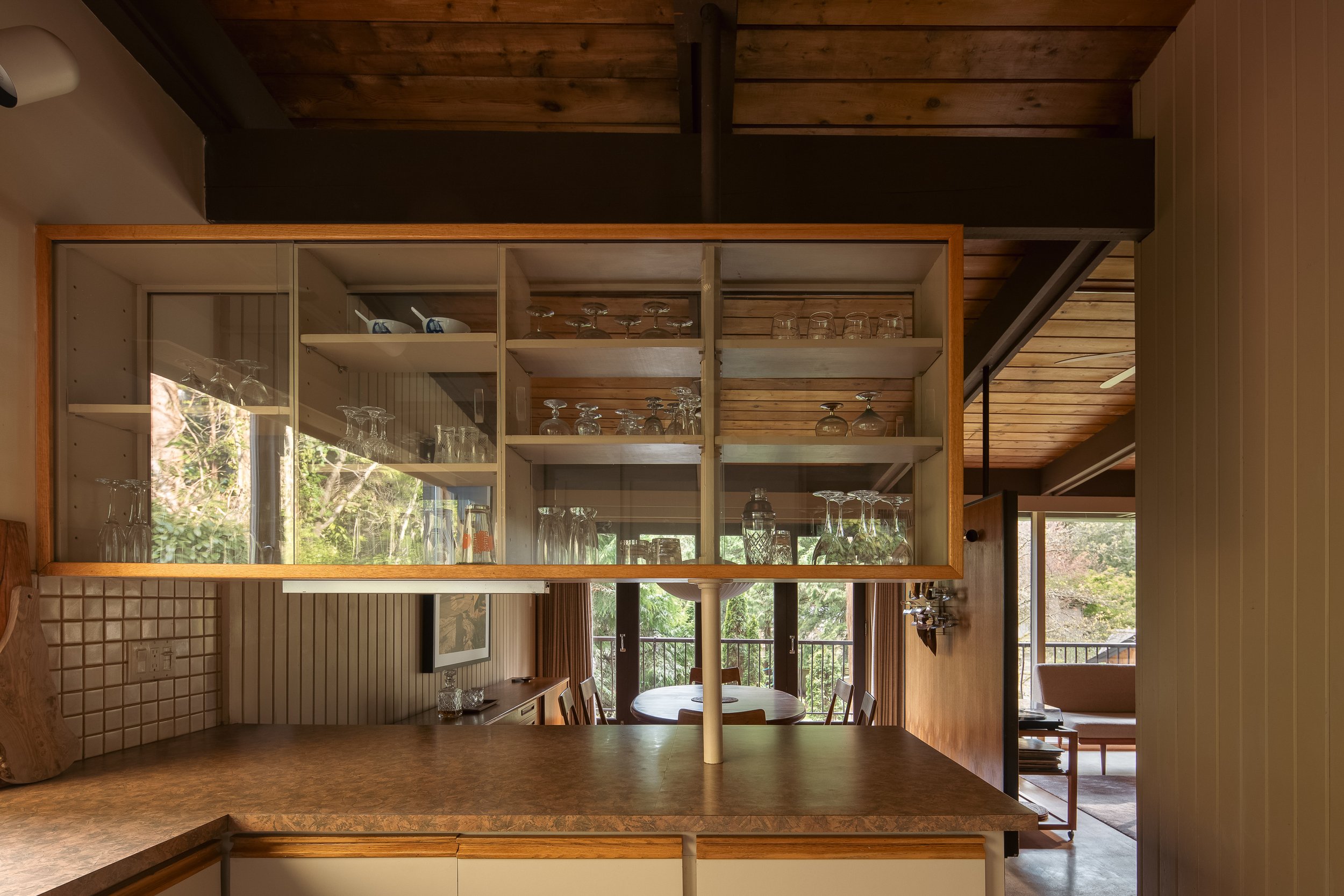 4249-Capilano-Rd-North-Vancouver-TWSC-080.jpg
