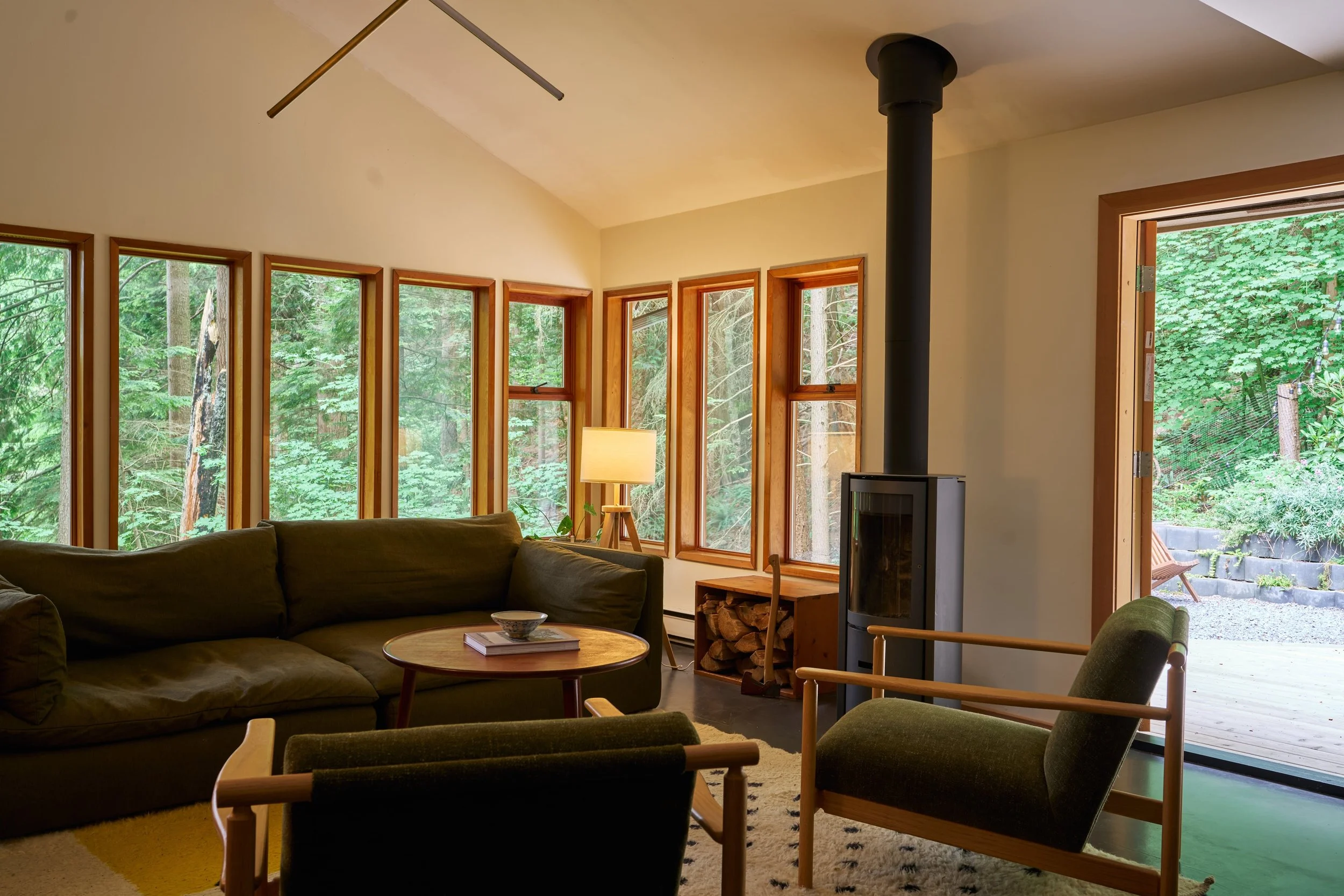 HiddenHouse0756_.jpg
