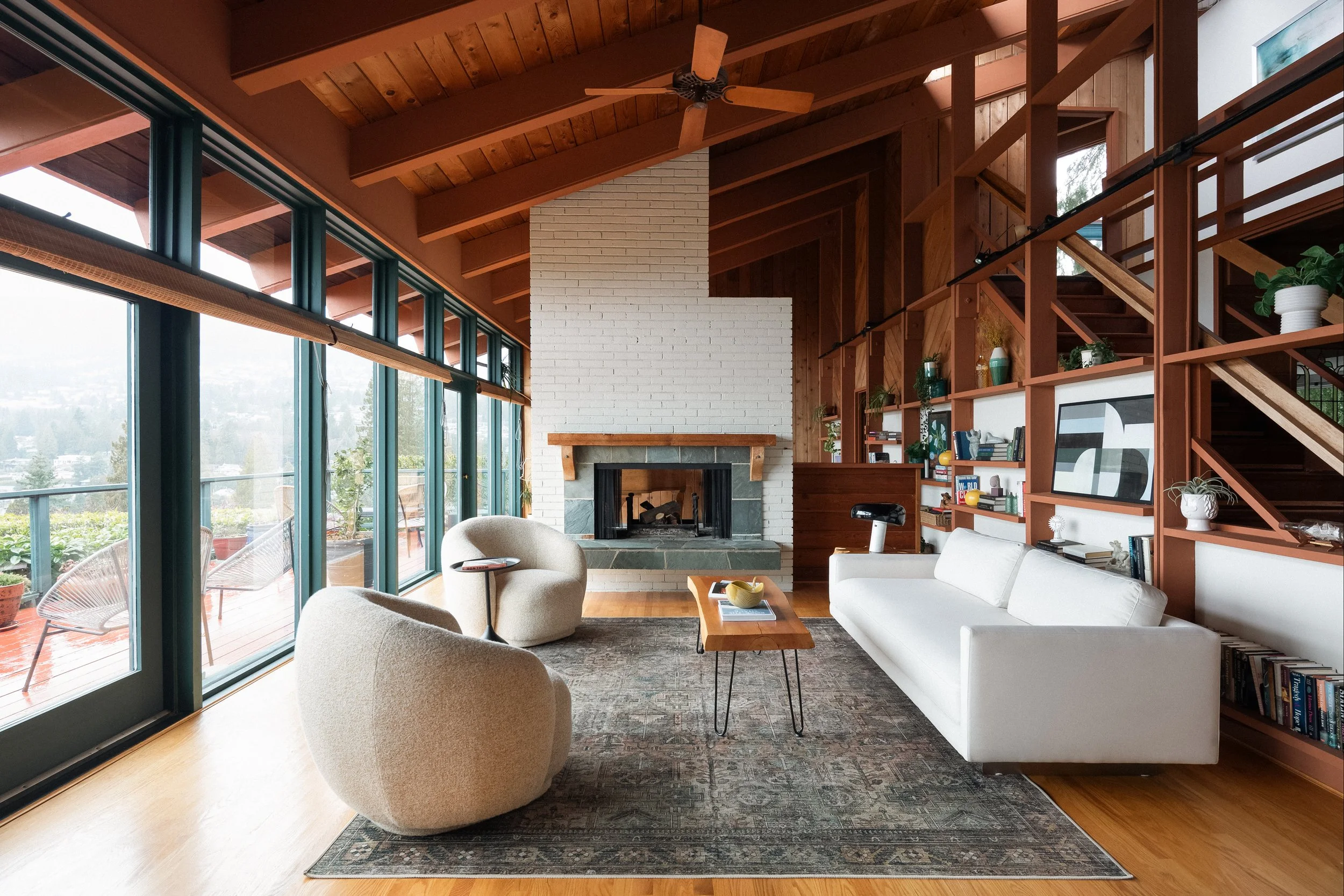 1015-Aubeneau-Crescent-West-Vancouver-TWSC-003.jpg