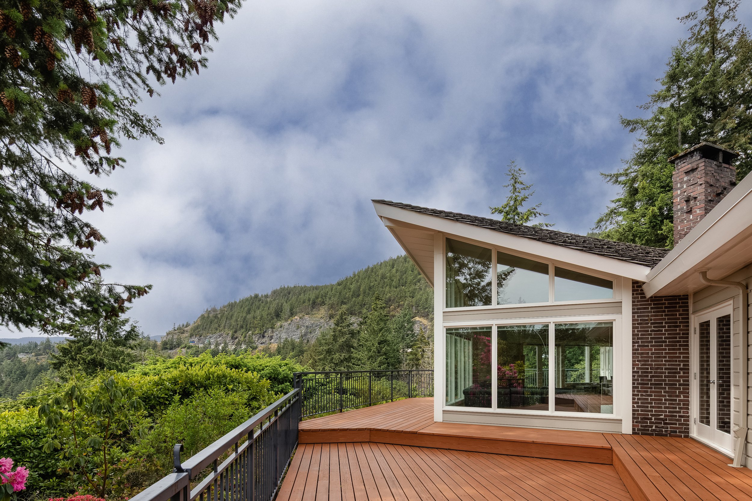 5634-Westport-Rd-West-Vancouver-TWSC-007.jpg