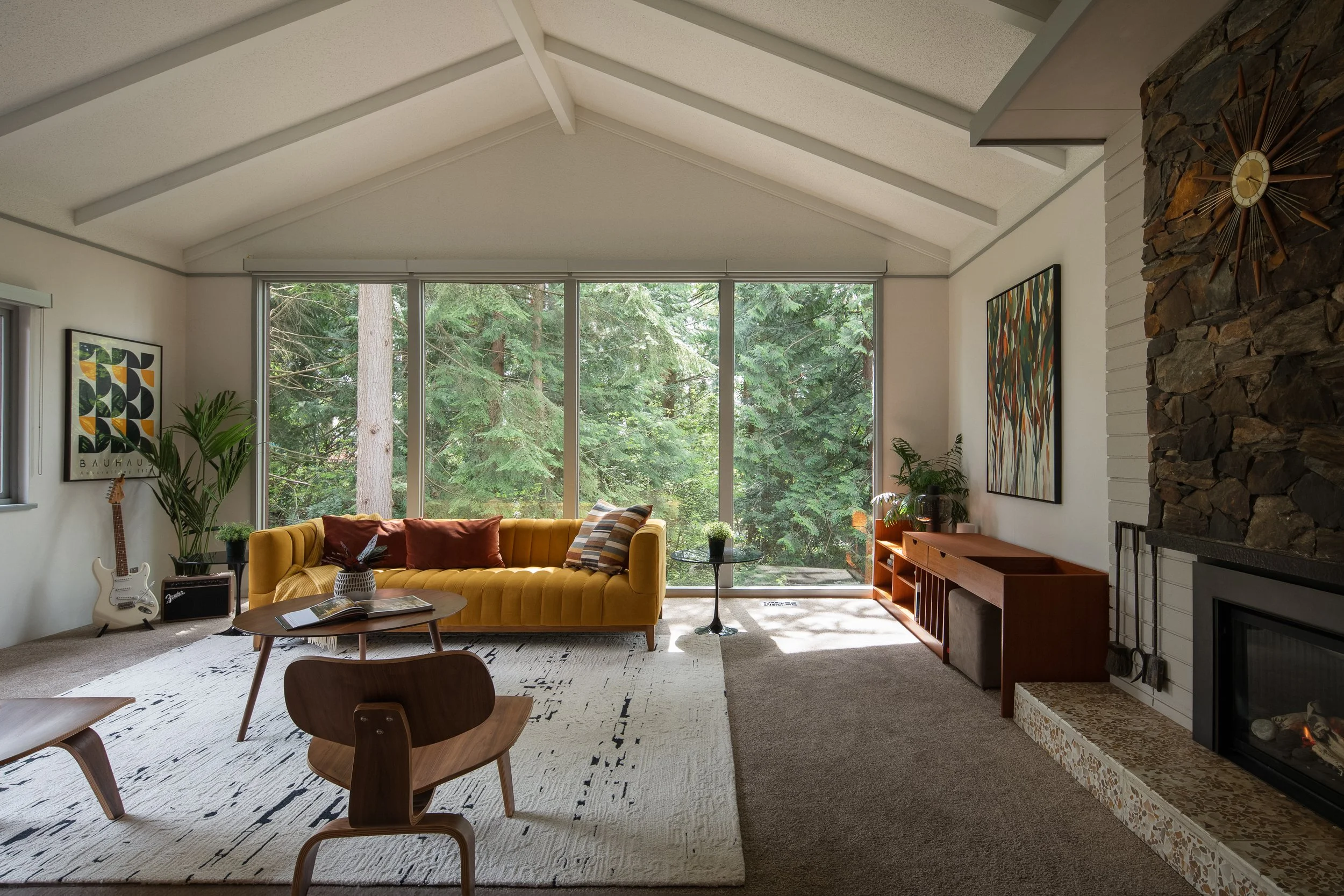 3060-St-Andrews-Ave-North-Vancouver-TWSC-017.jpg