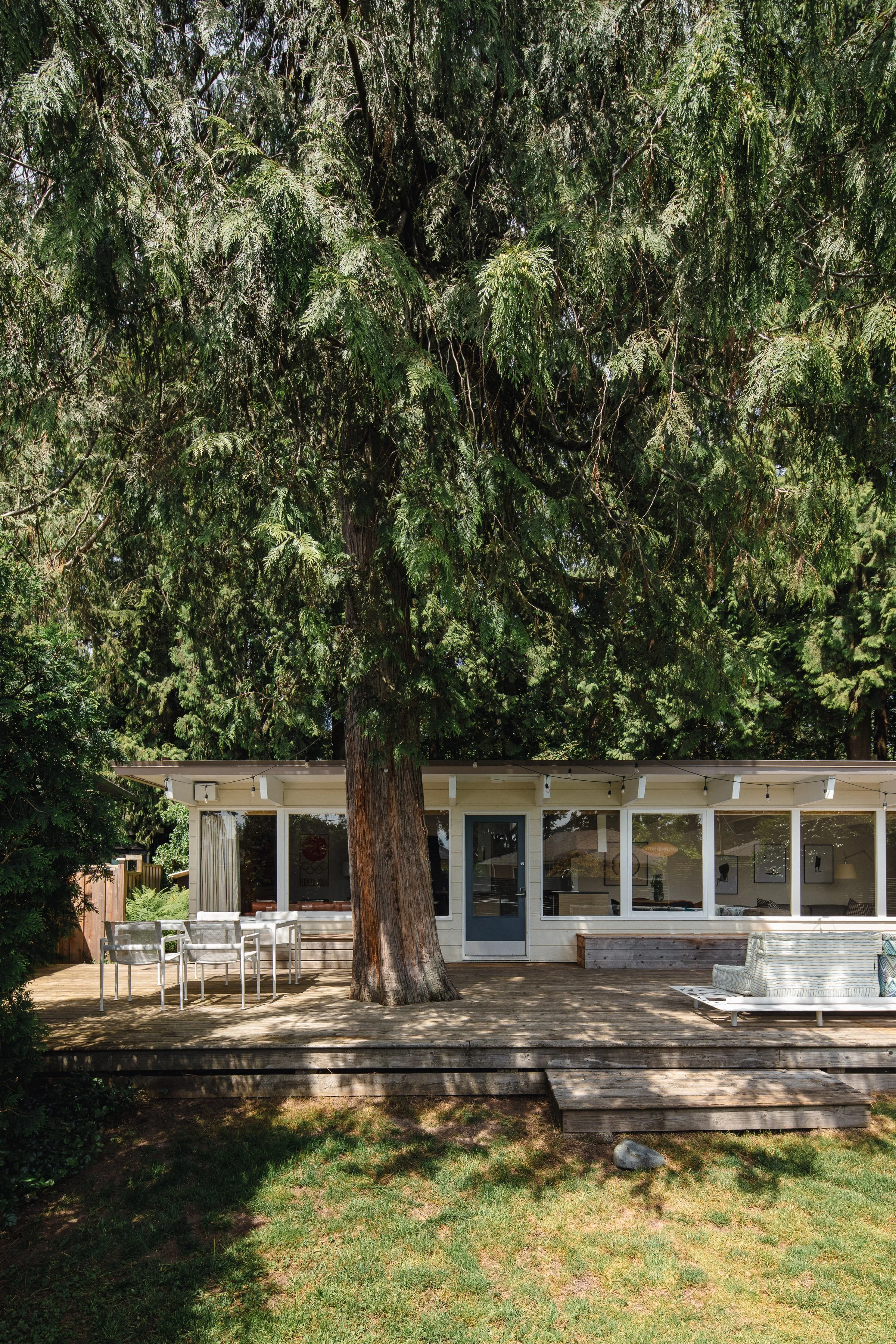 516-w-22nd-st-north-vancouver-twsc-007 2.JPG