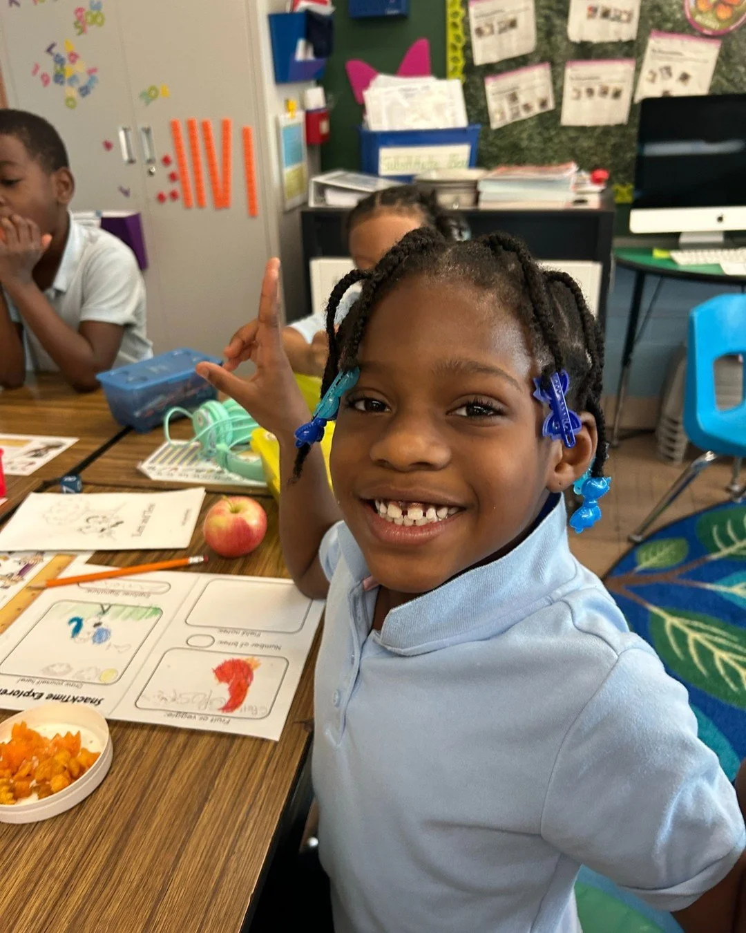 Our fall cohort of SnackTime Explorer teachers continue to be impressed with the impact of the program on their students! They've reported that the large majority of their students are willing to try new fruits and vegetables due to the supportive cl