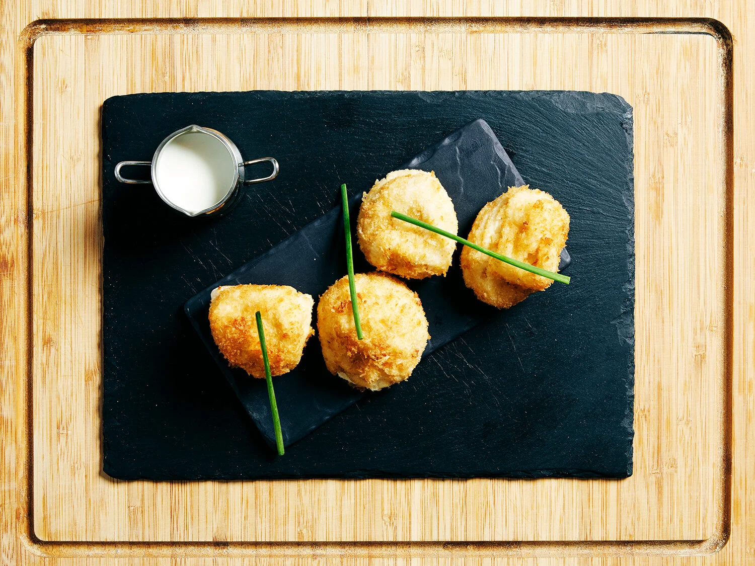 SMOKED CHICKEN AND CHEDDAR CROQUETTES - £3.50 
