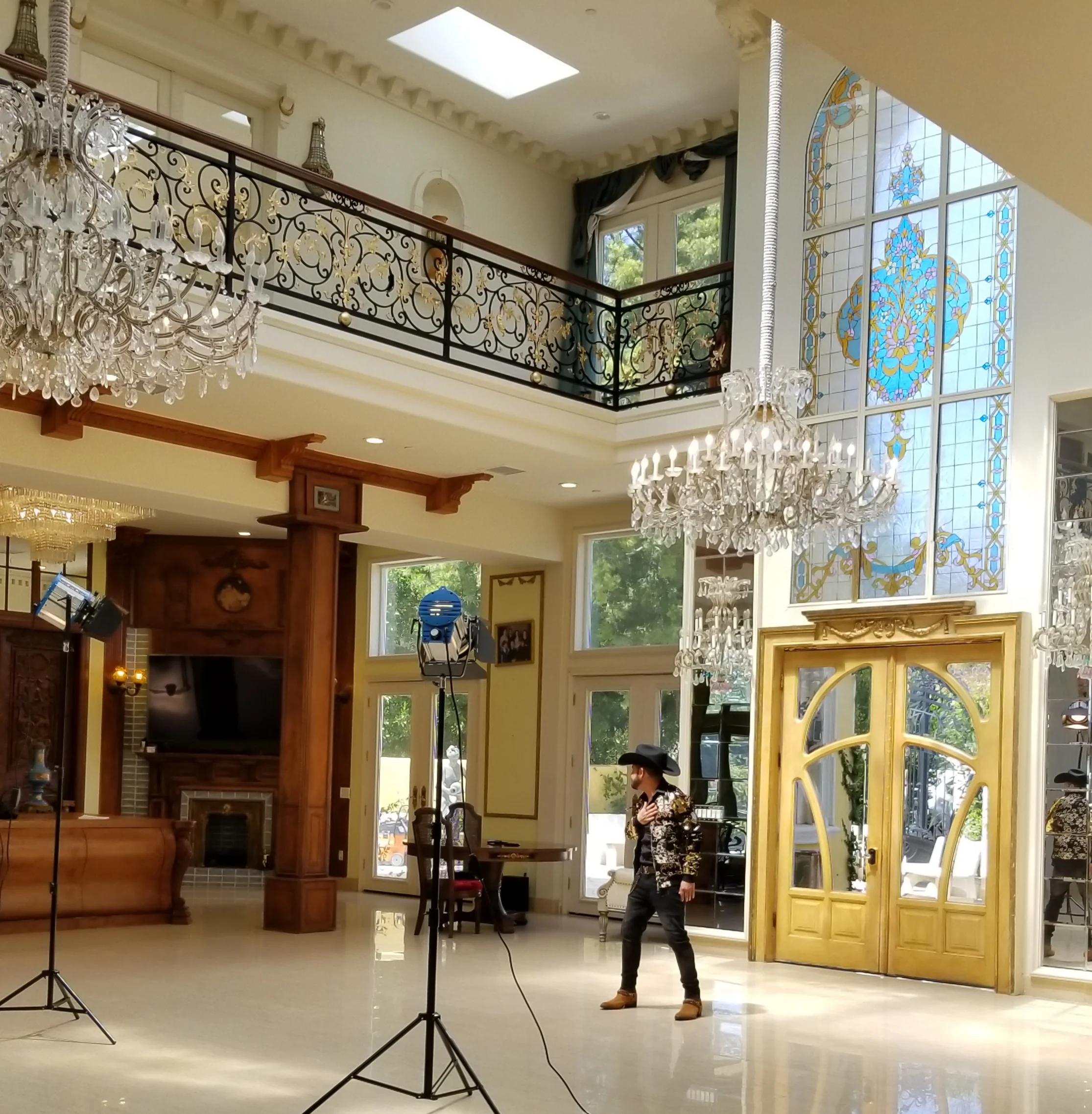 DE TRAS DE CAMARAS VIDEO MUSICAL “DOLOR”