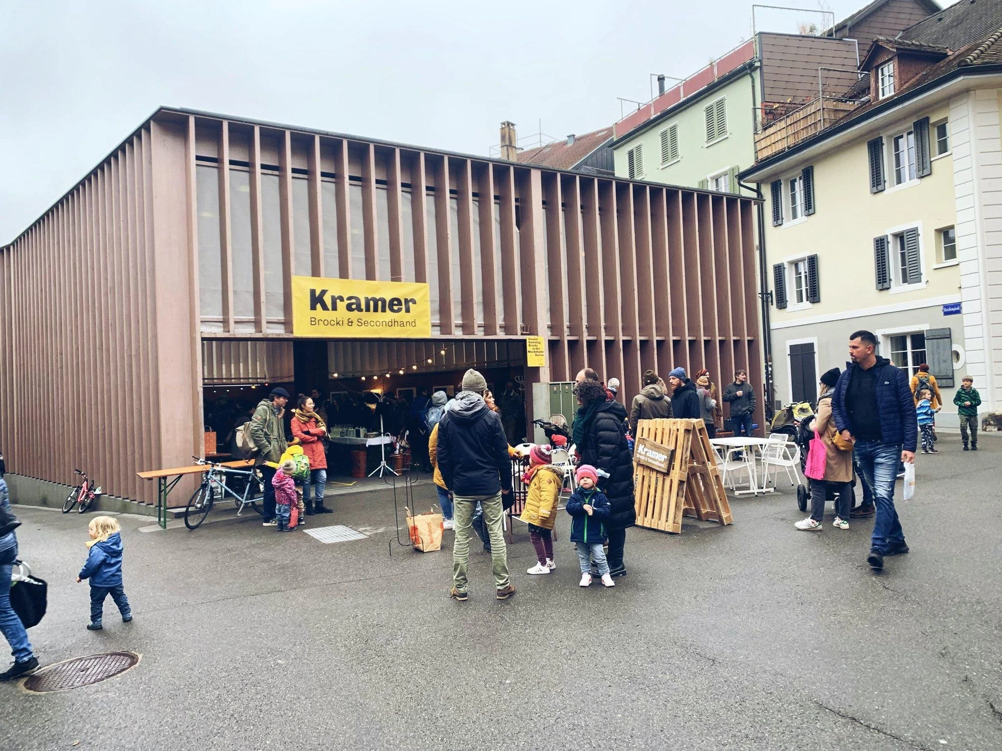 Brocki in der Markthalle Aarau