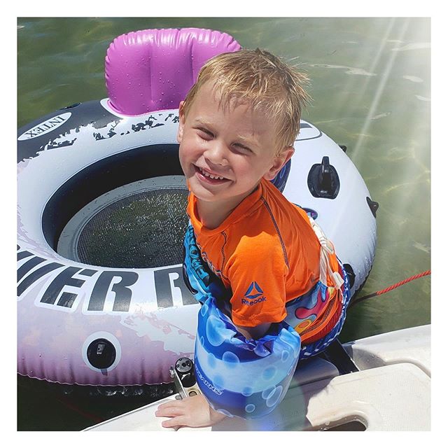 How handsome and happy is he?? ⠀
⠀
I will never get over how blessed I am!