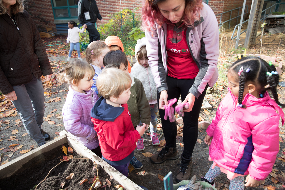 CITYSPROUTS_2018_fallgardening_0426.jpg