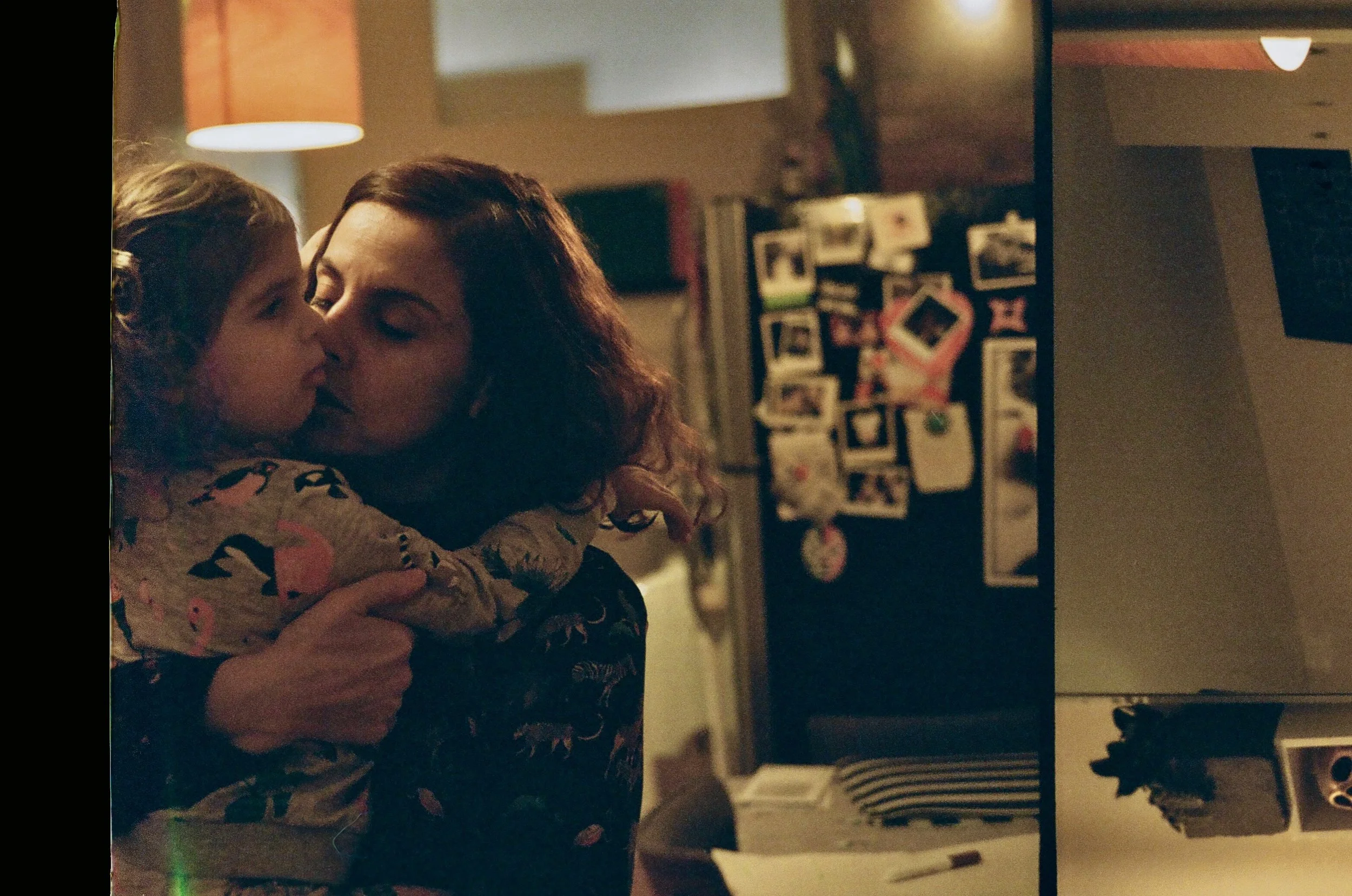 Emi and Rania share a mother-daughter moment. Photo by Rachel Kessler