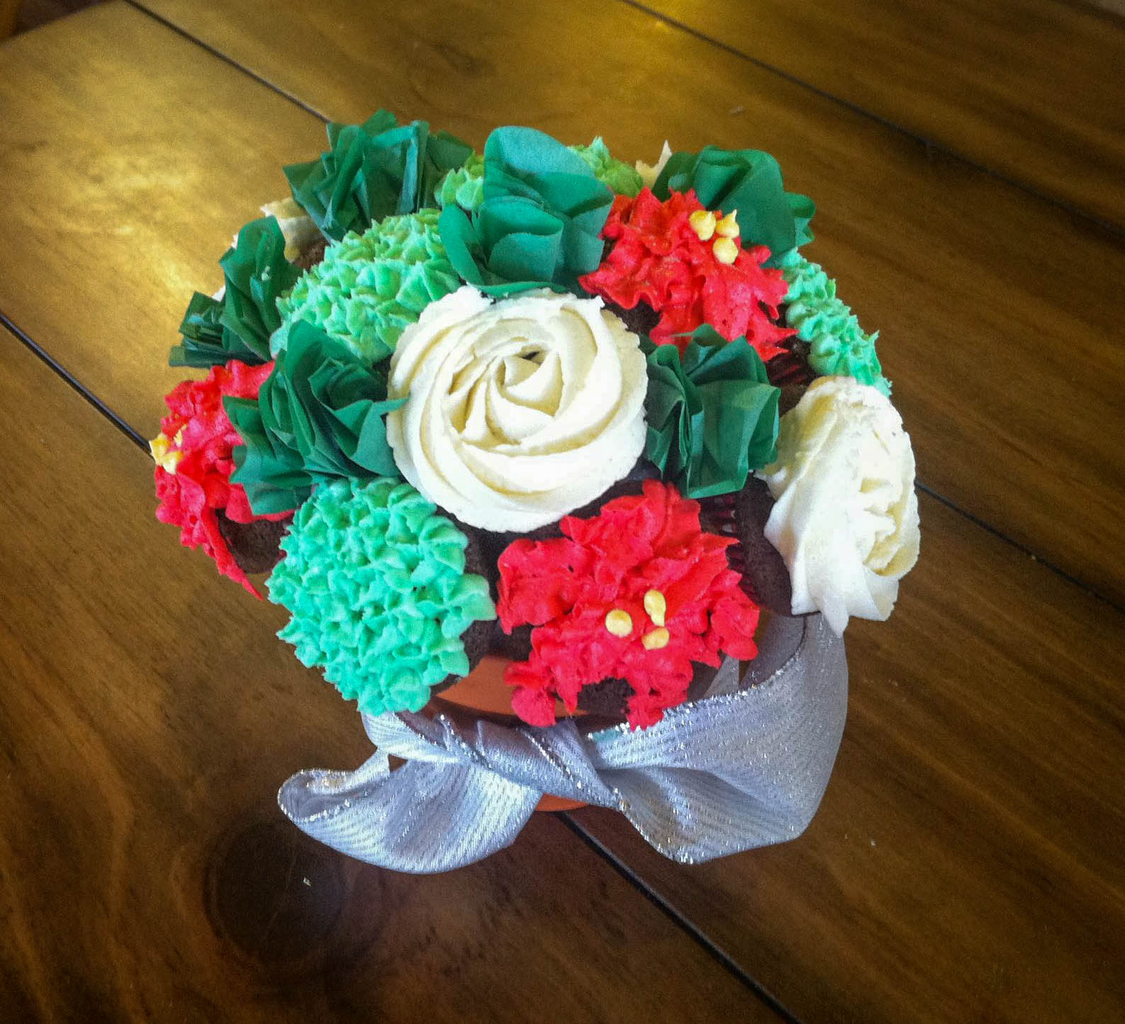 Cupcake Bouquet.jpg