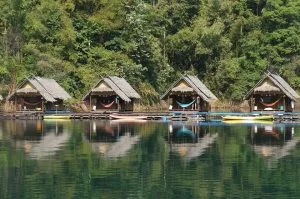 JY-bungalows-300x199.jpg