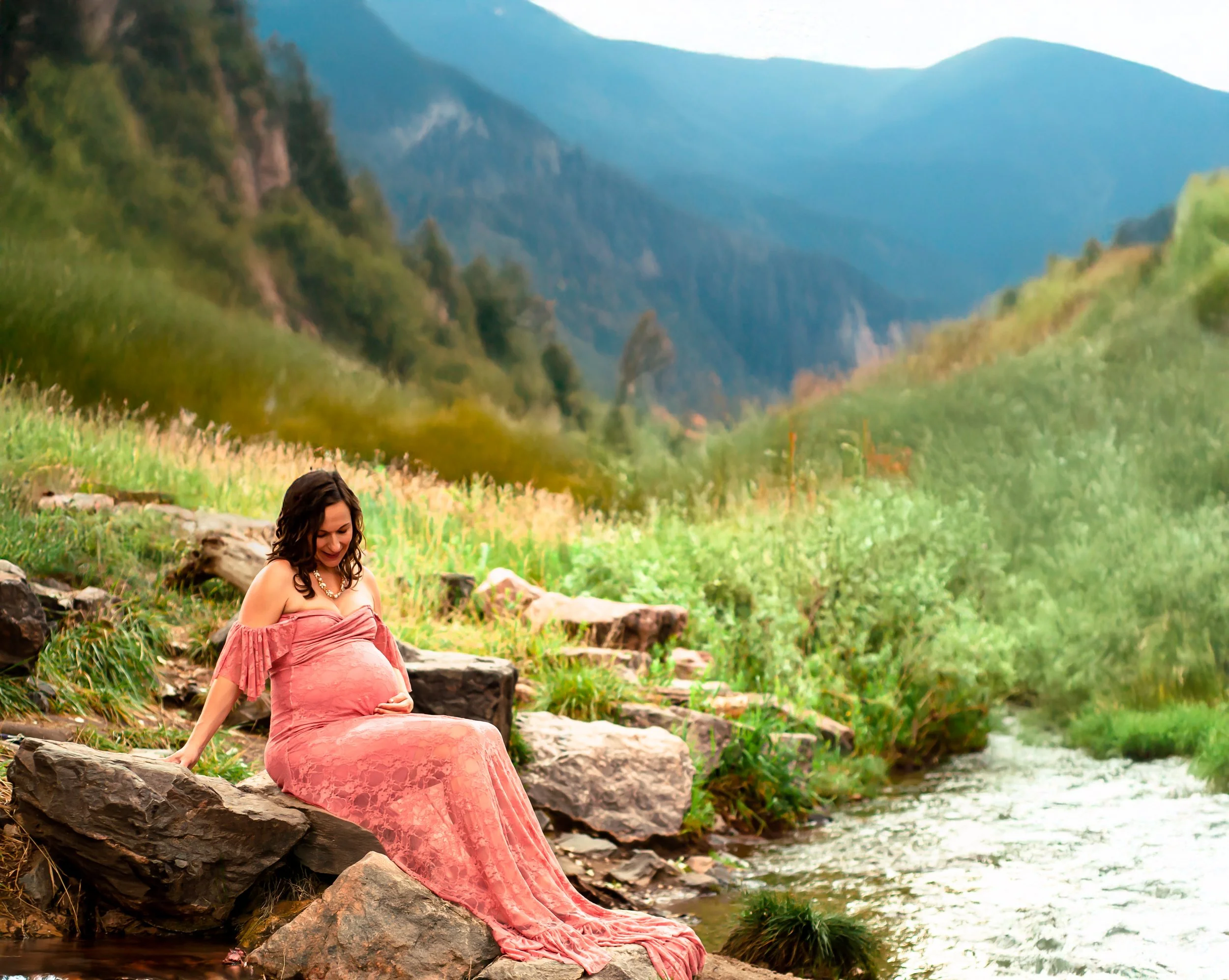 Creek maternity session
