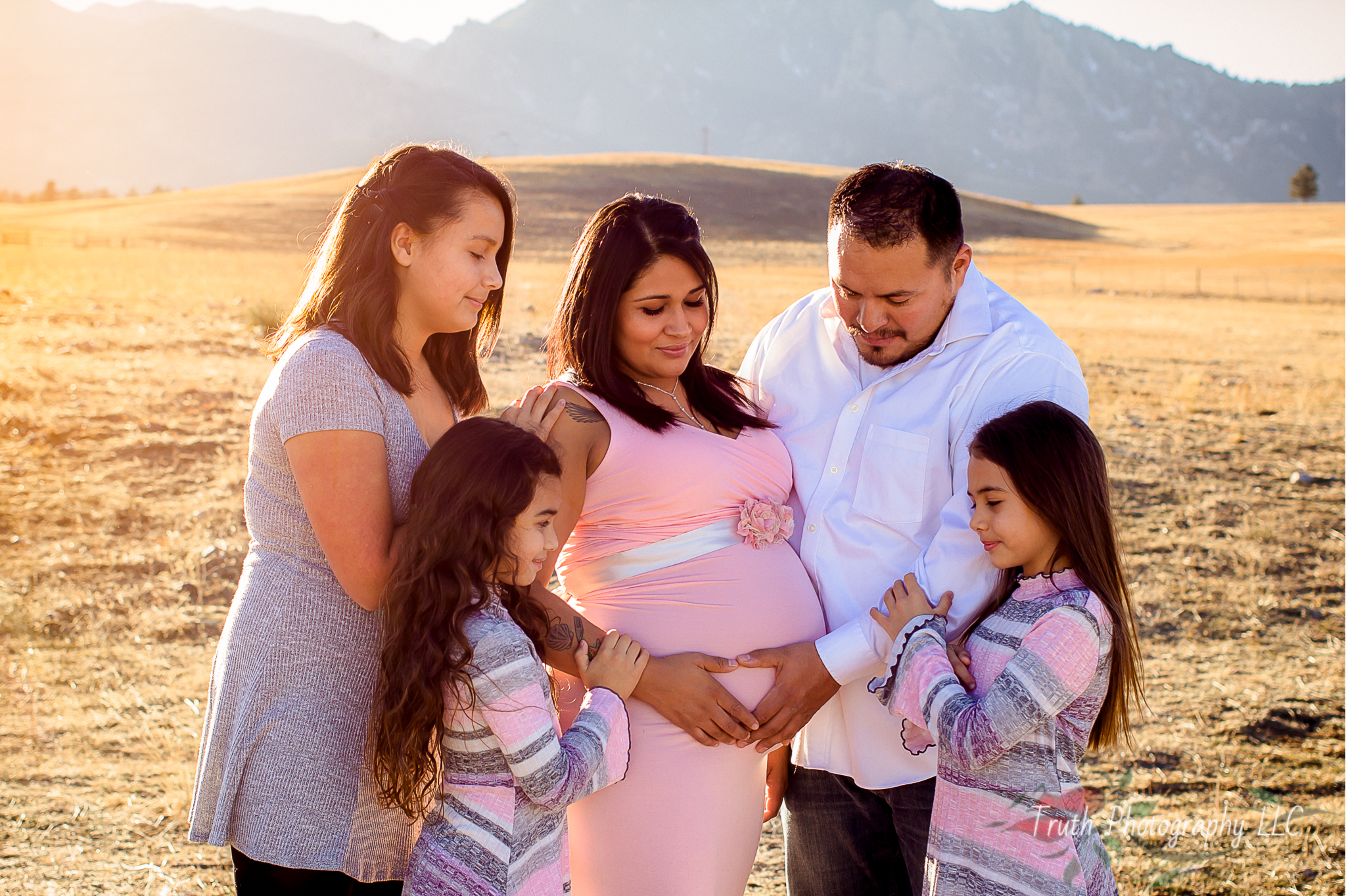 Family Maternity session in Boulder Colorado