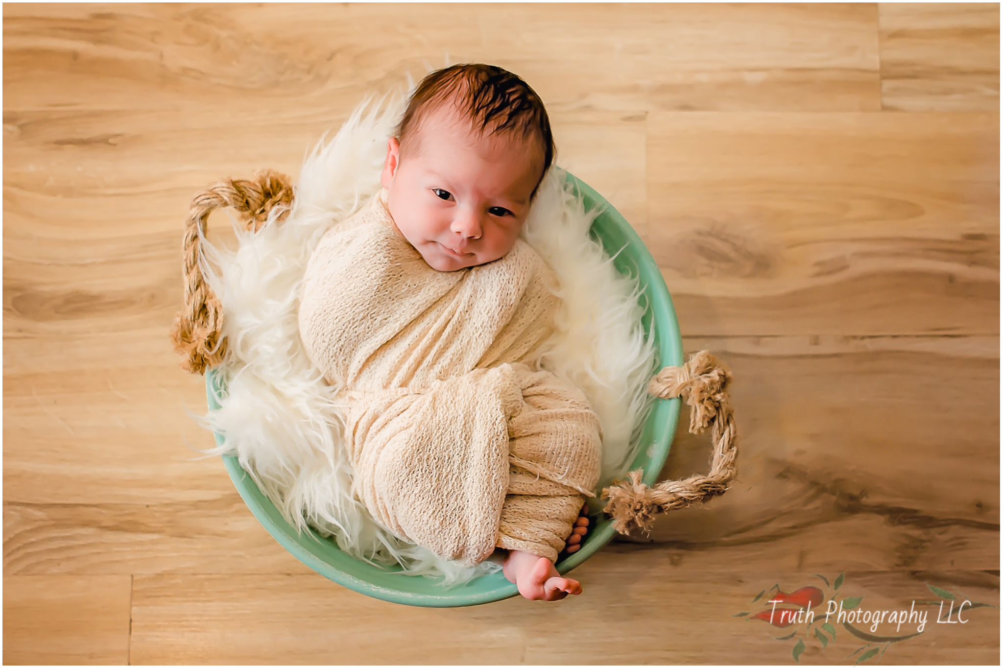 Denver-newborn-photographer.jpg