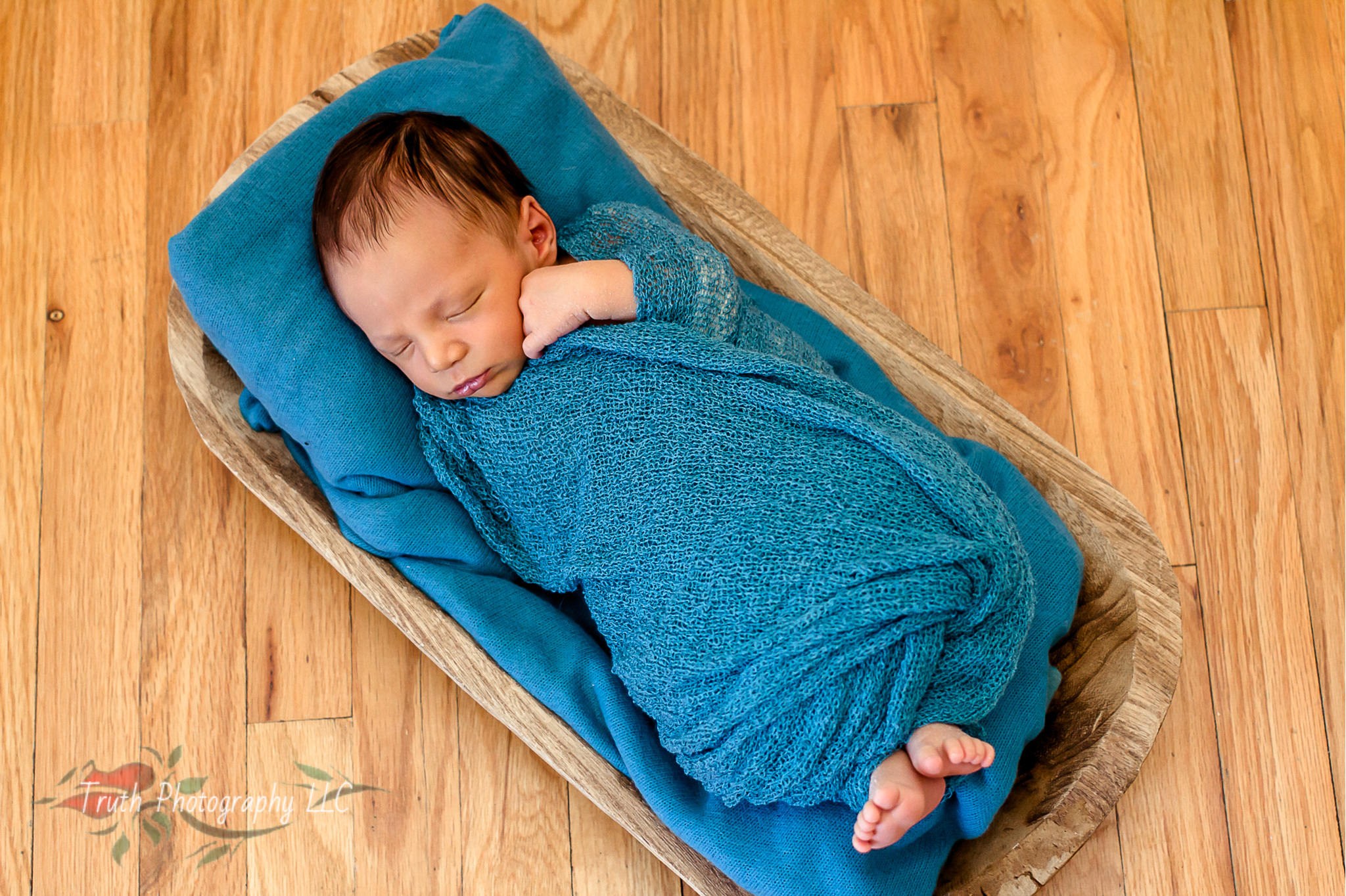 Truth-Photography-Broomfield-CO-newborn-photo.jpg