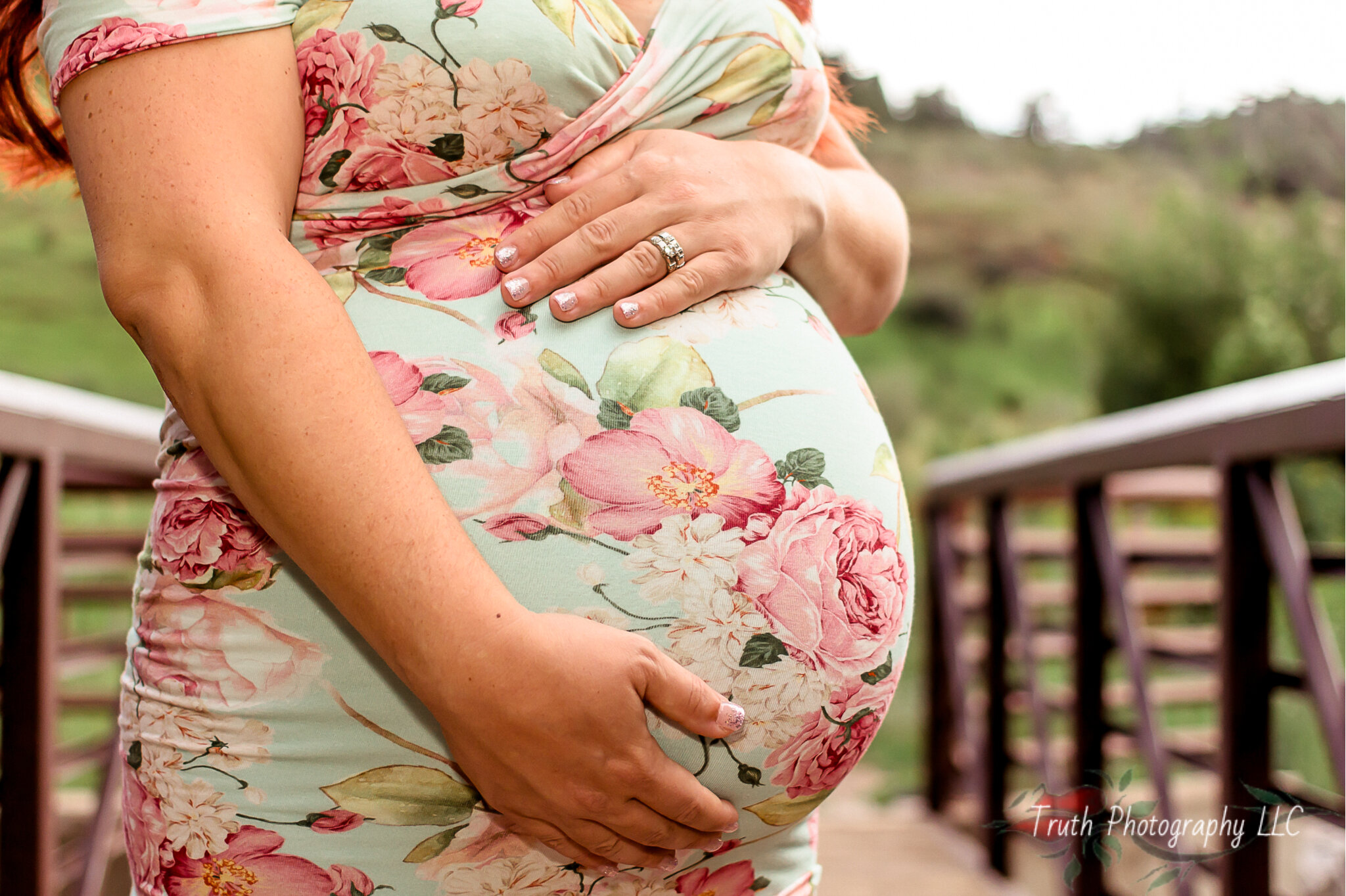 Maternity session in Morrison Colorado