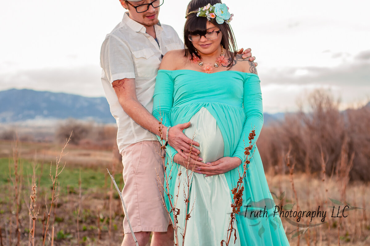Truth-Photography-Westminster-Colorado-Maternity-Photographer-1002.jpg