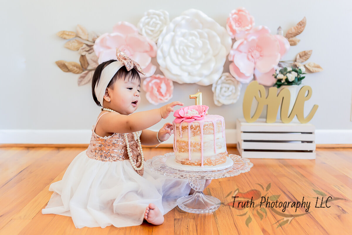 Truth Photography Denver cake smash pink flowers-1008.jpg