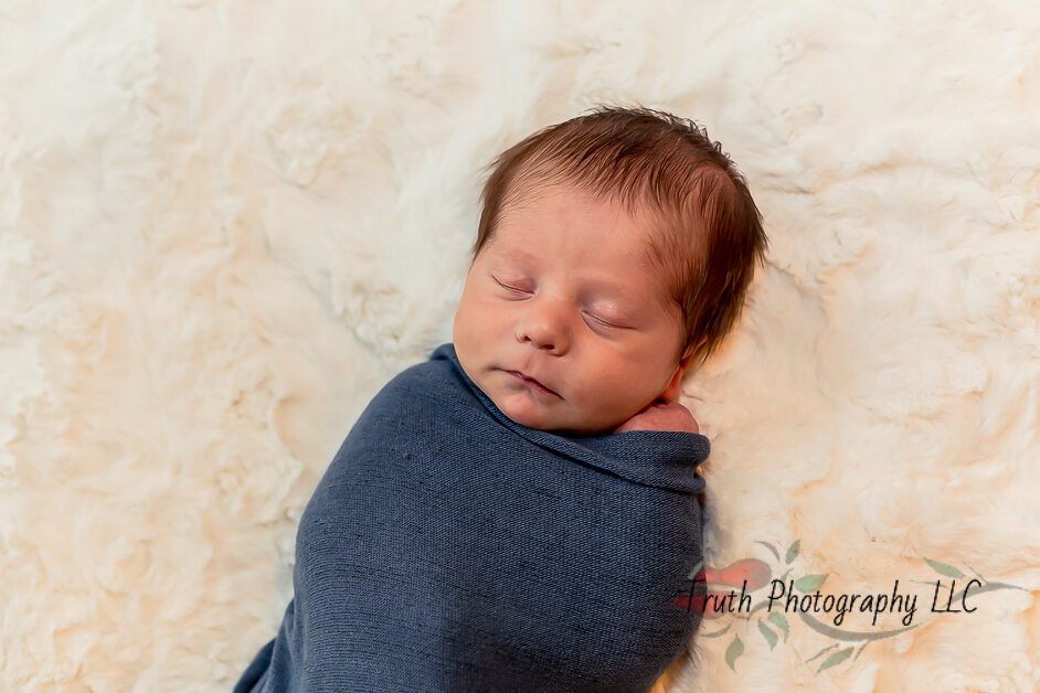 Truth-Photography-Thornton-Newborn-Photographer-1006.jpg