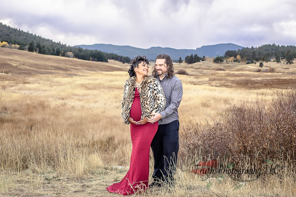 Truth-photography-mountain-maternity-portraits-1002.jpg