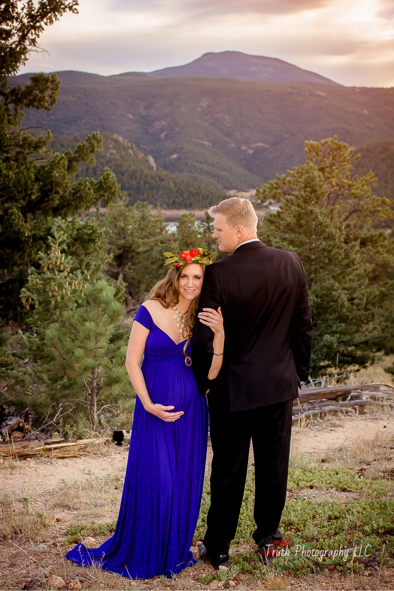 Truth-Photography-Boulder-Mountain-Pregnancy-photographer.jpg