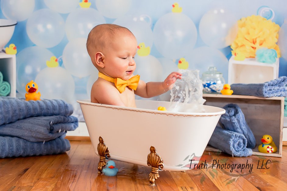 Truth-Photography-baby-duckie-bath-1007.jpg