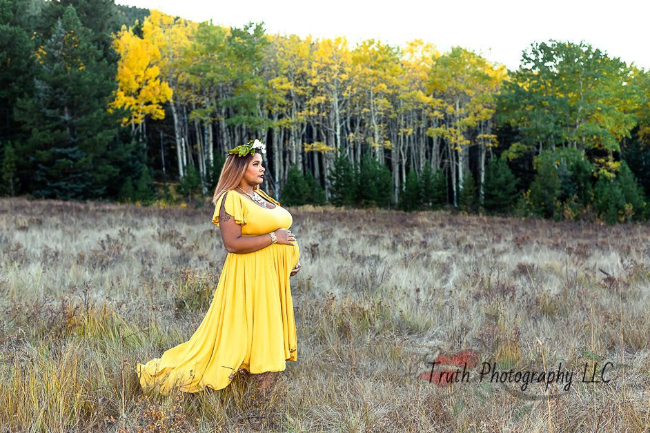 Truth-Photography-Evergreen-fall-maternity-session-1001.jpg