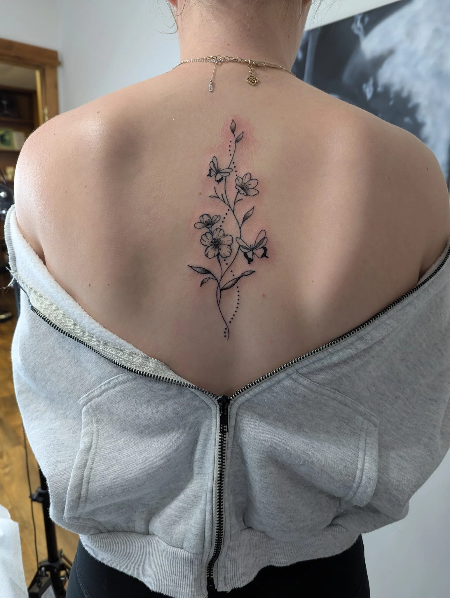 floral_back_tattoo_by_schriz.jpg
