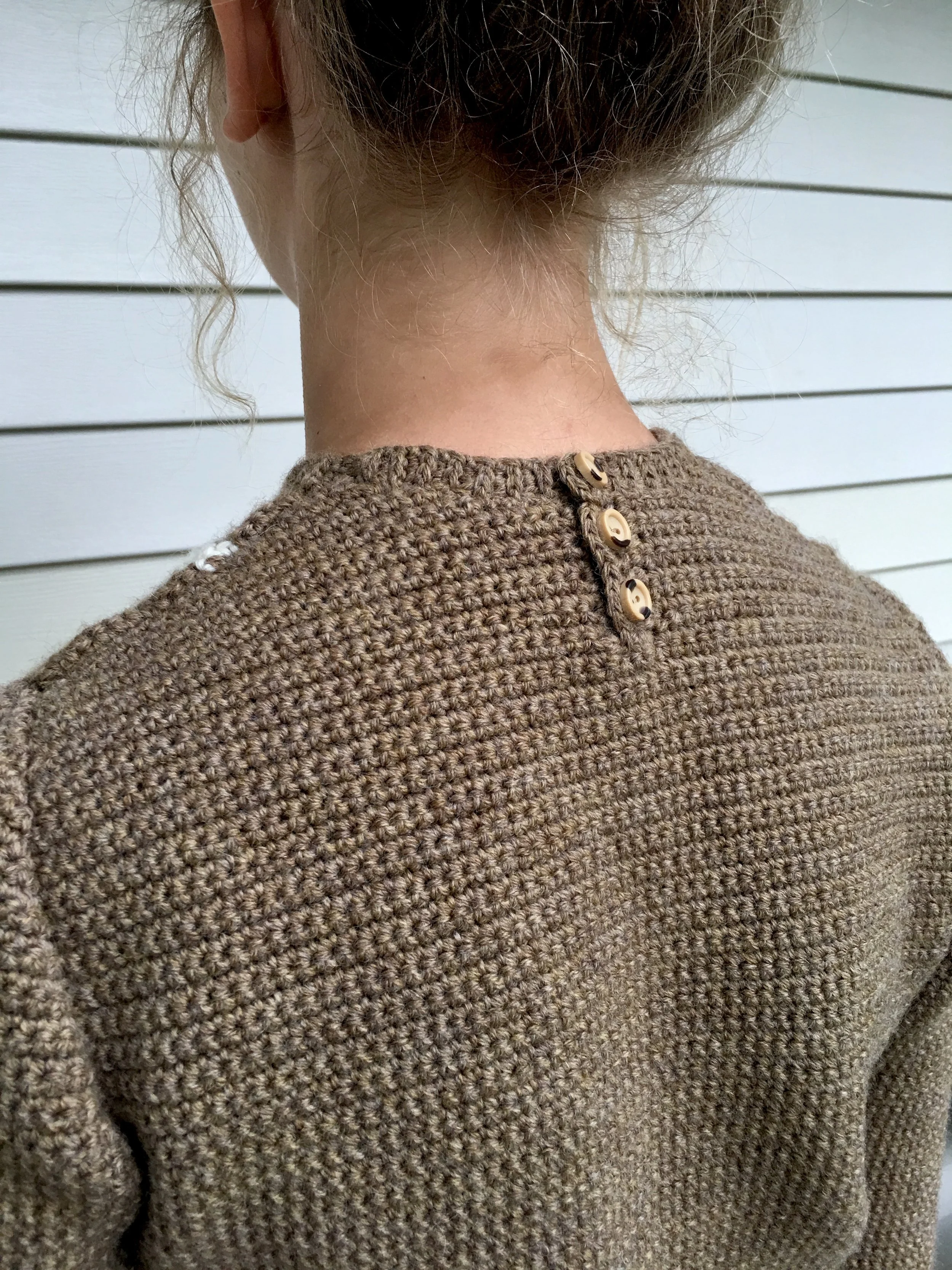 Single Tulip Back Detail