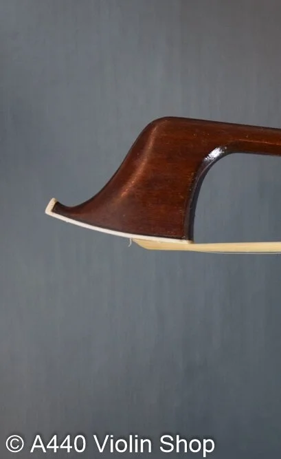 Conrad Gotz French Bow