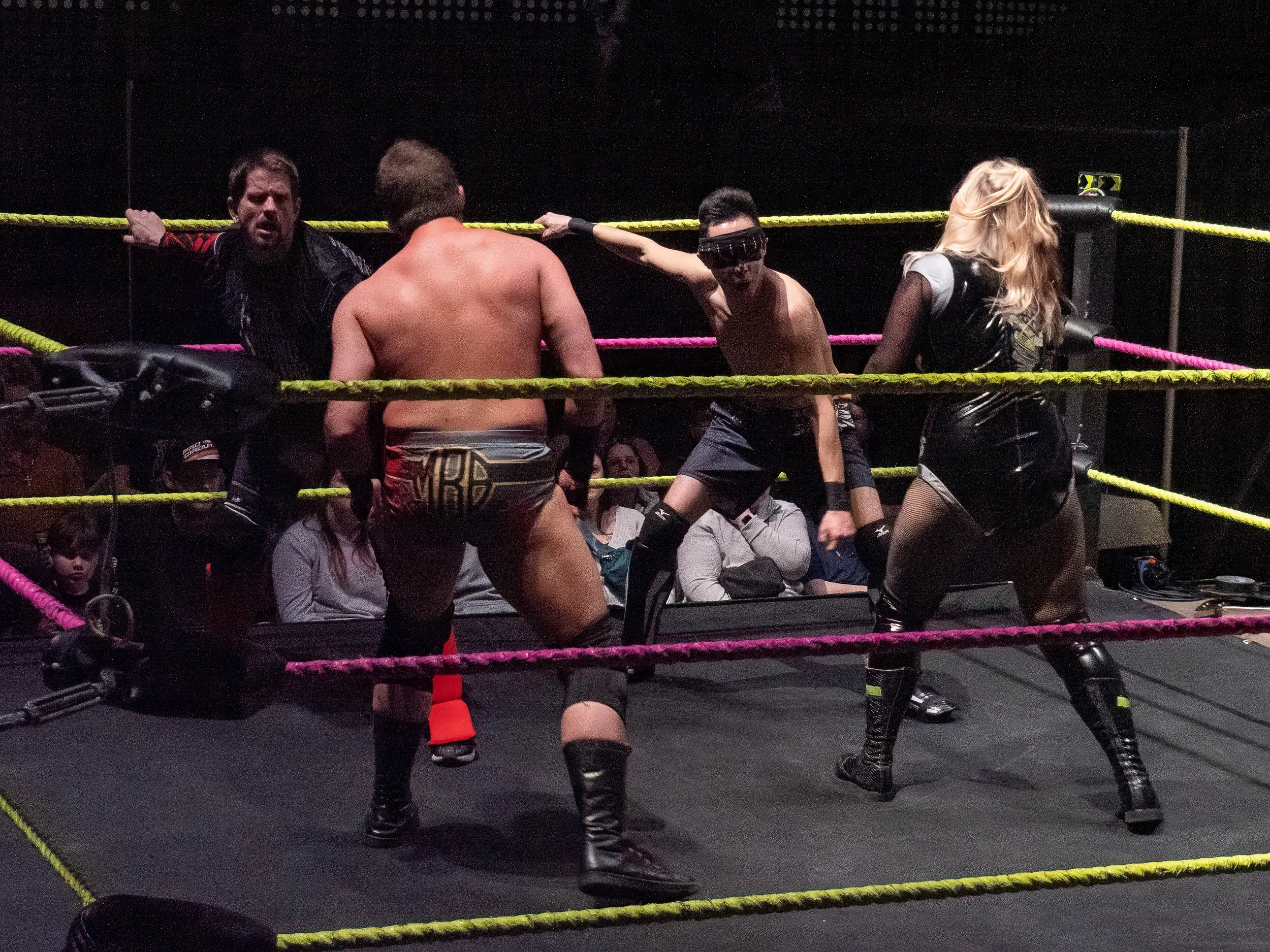 Wrestling-13.JPG
