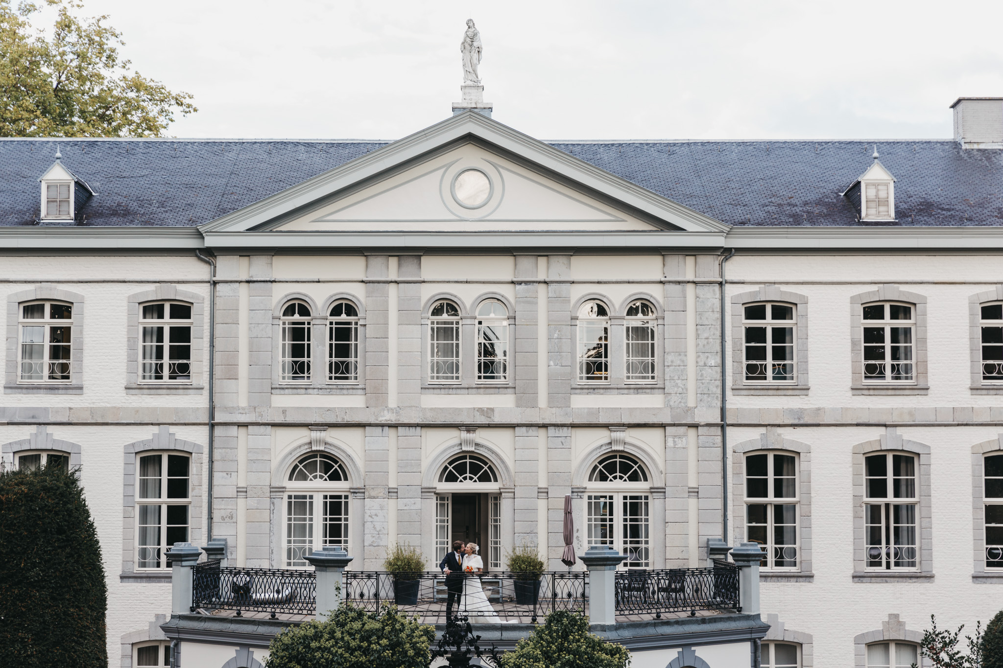 hochzeitsfotografie-hochzeit-aachen-vaals-kasteel-bloemendal-jaguar-karol-and-jens_144.jpg