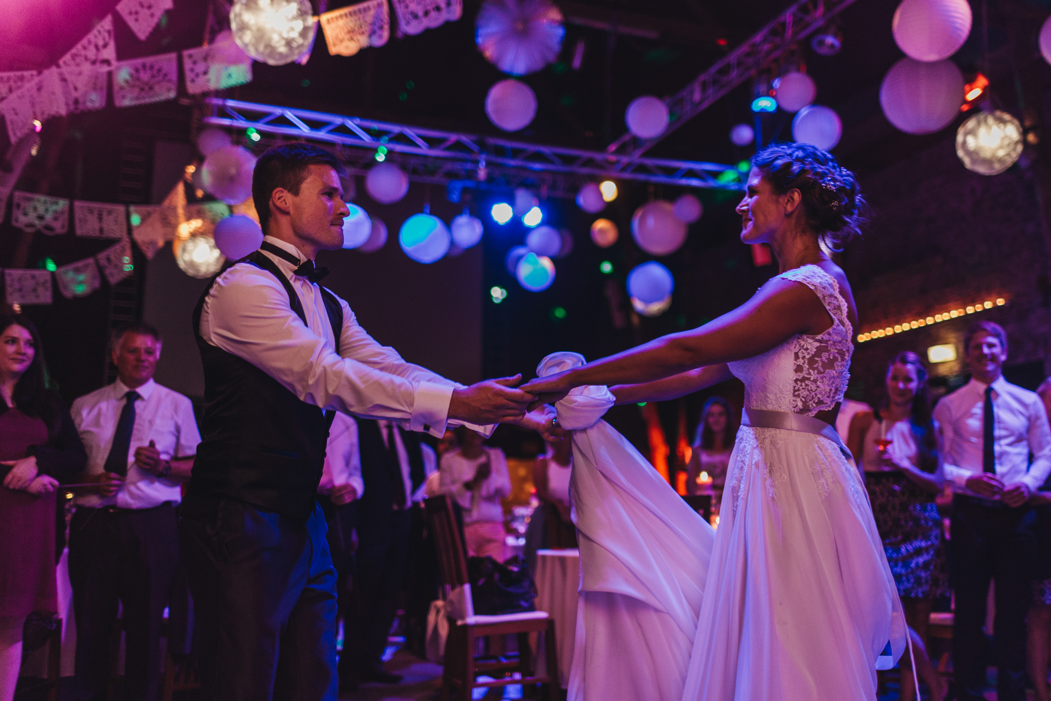 hochzeit-Kerpen-Blatzheim-Kommandeursburg-hochzeitsfotografie-karol-and-jens_177.jpg