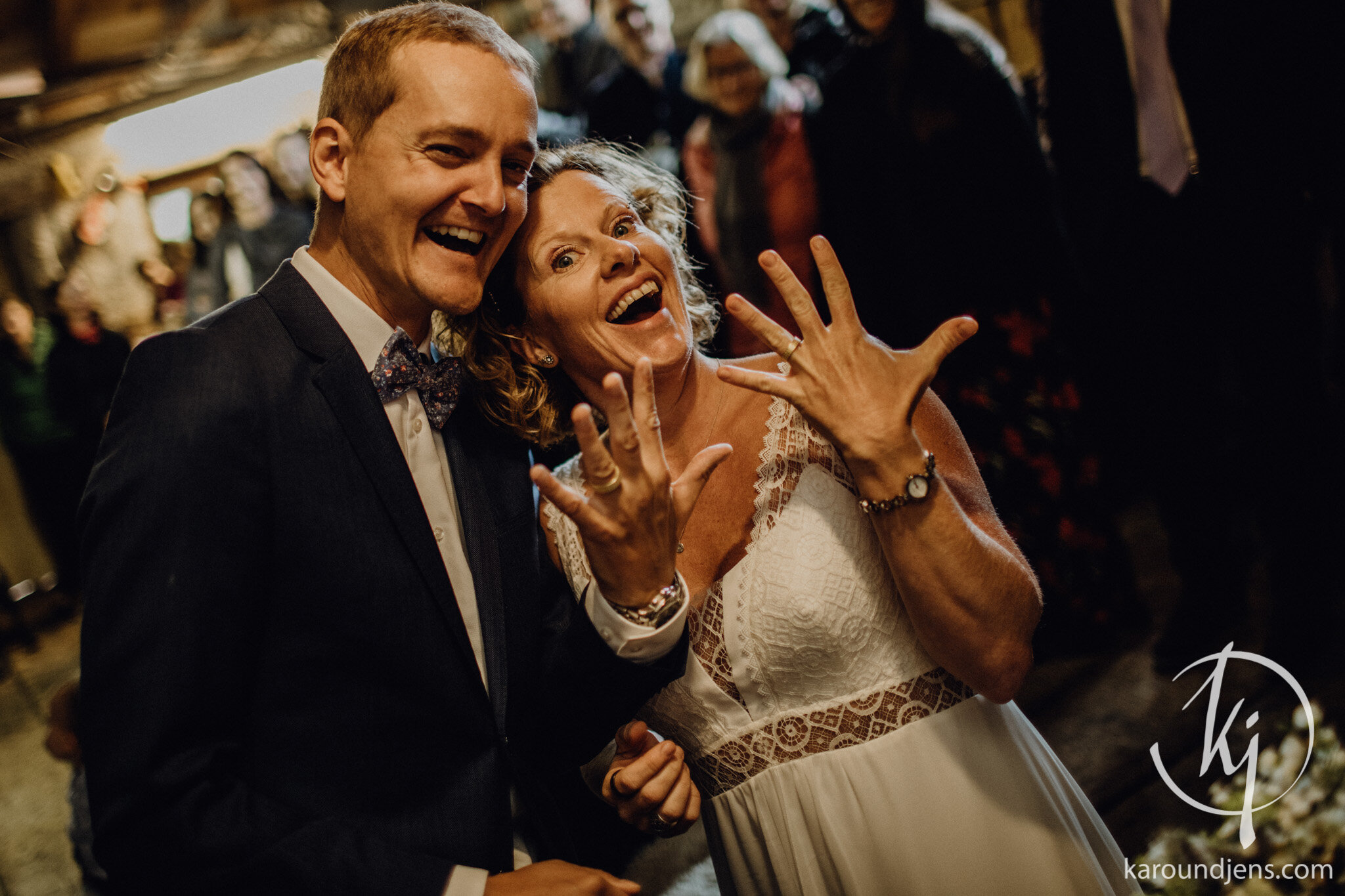 Heiraten-in-den-Bergen-Hochzeit-in-den-Bergen-hochzeitsfotograf-schweiz-karo-und-jens-jens-wenzel-karolin-schell_146_4R4A4630.jpg