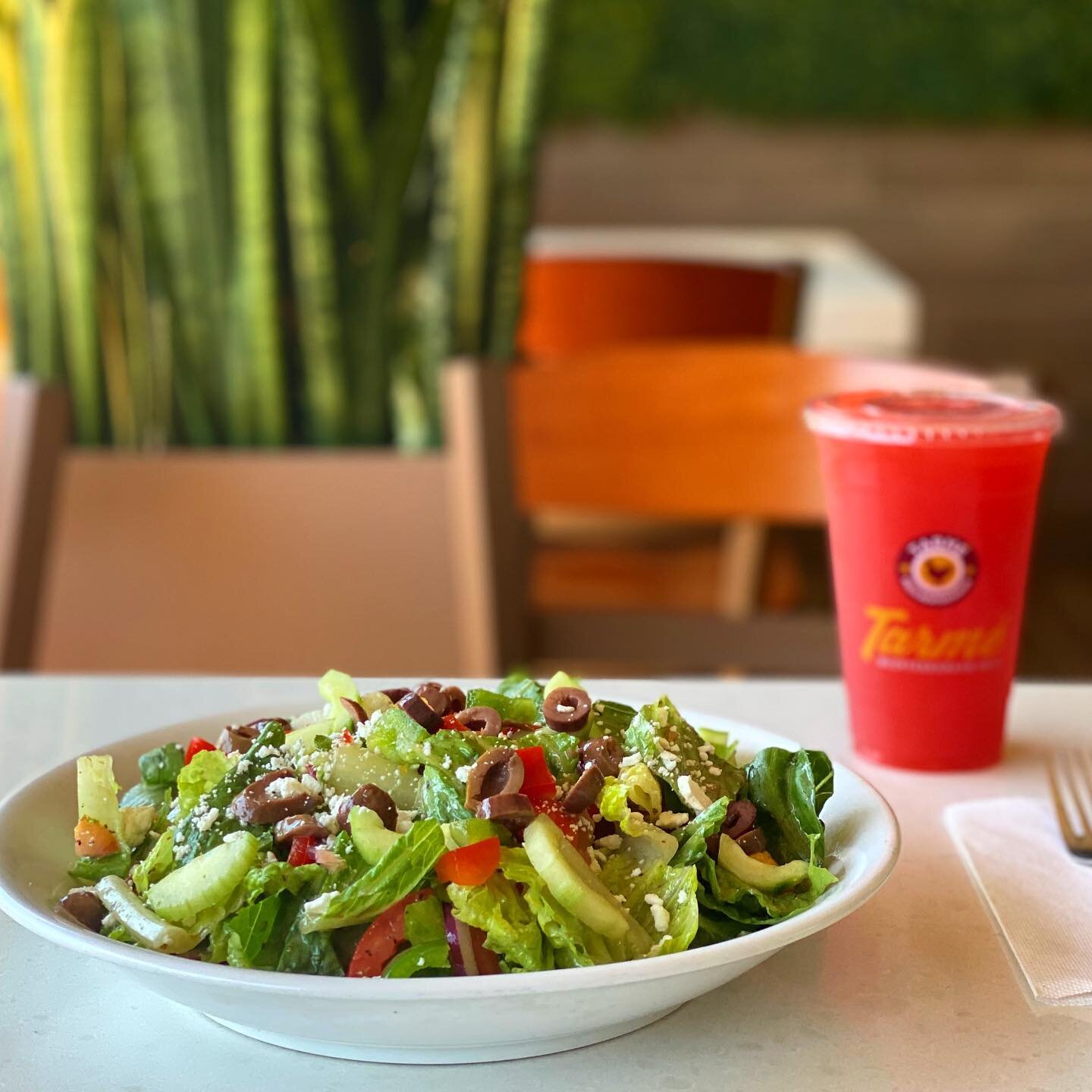 Keeping it fresh and light today with our flavorful traditional Greek Salad &amp; Strawberry Refresher 🍓