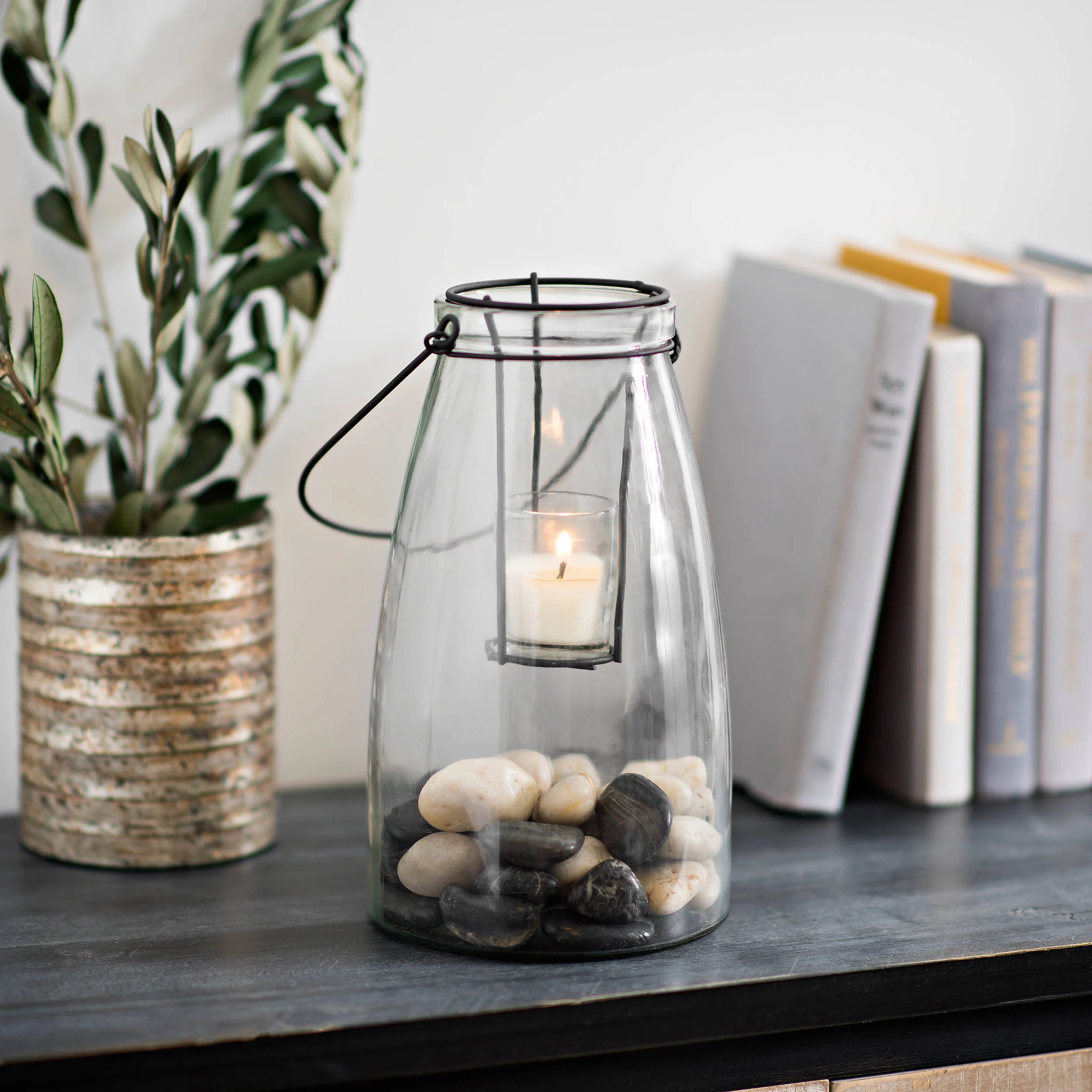 glass lantern1.jpg