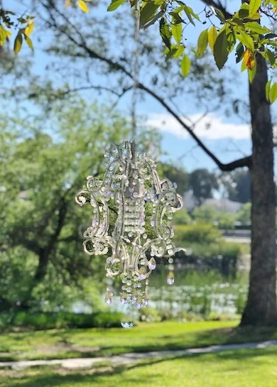 chandelier.jpg