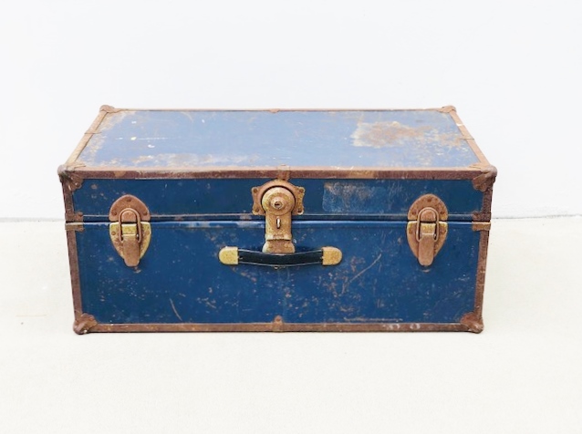 trunk 2.jpg