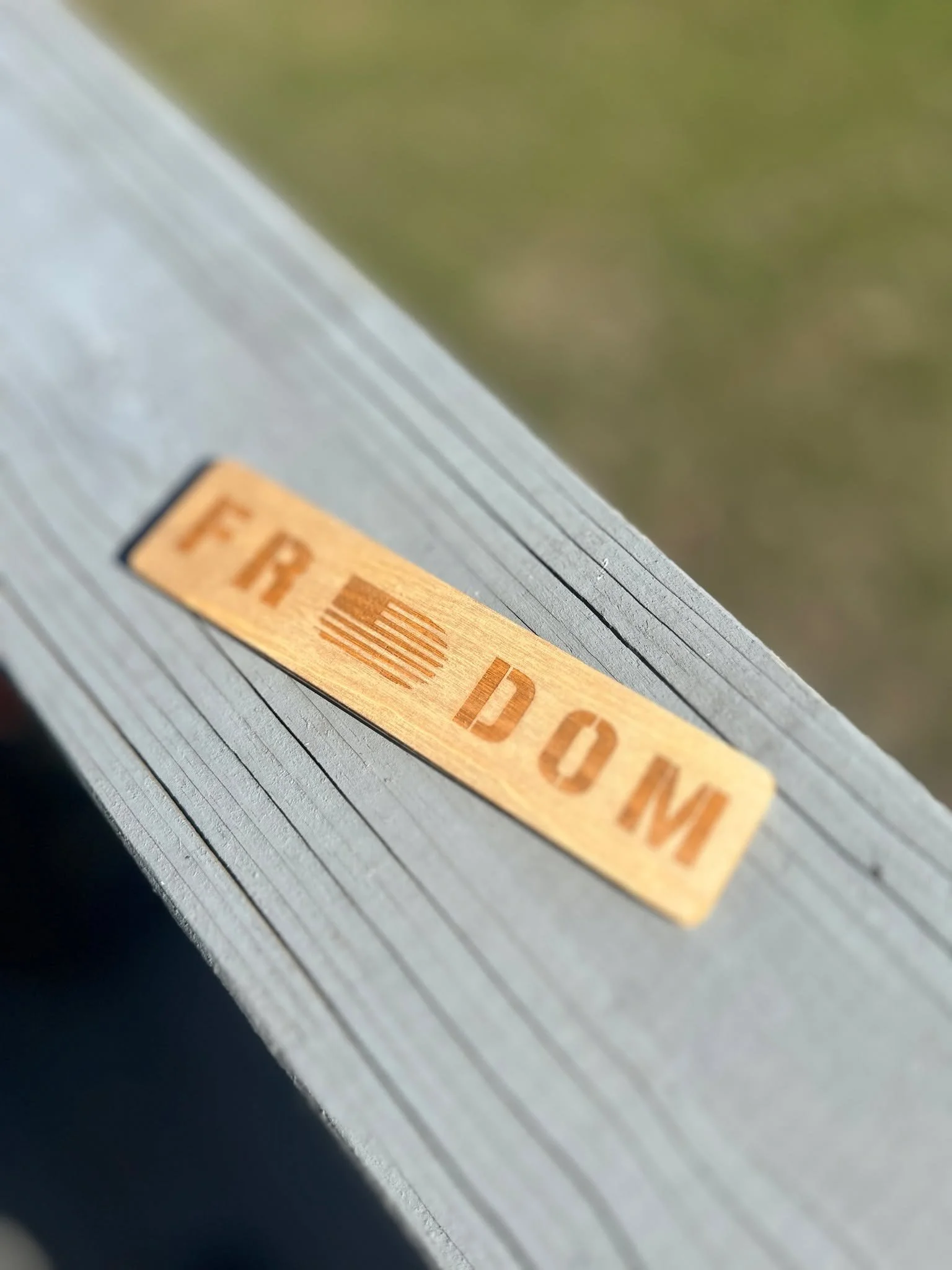 A simple engraved gift