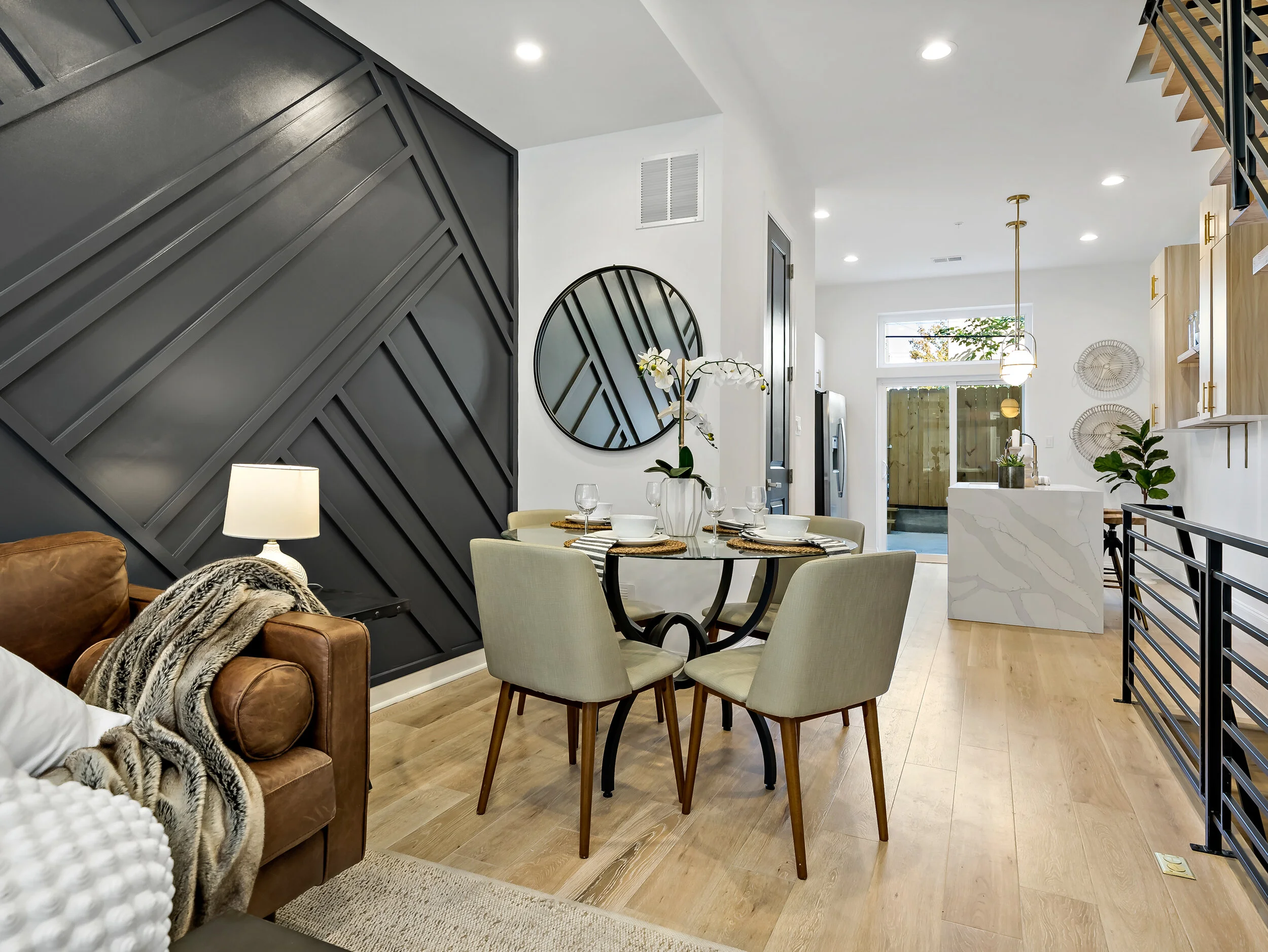 2149 Cross St-08.jpg