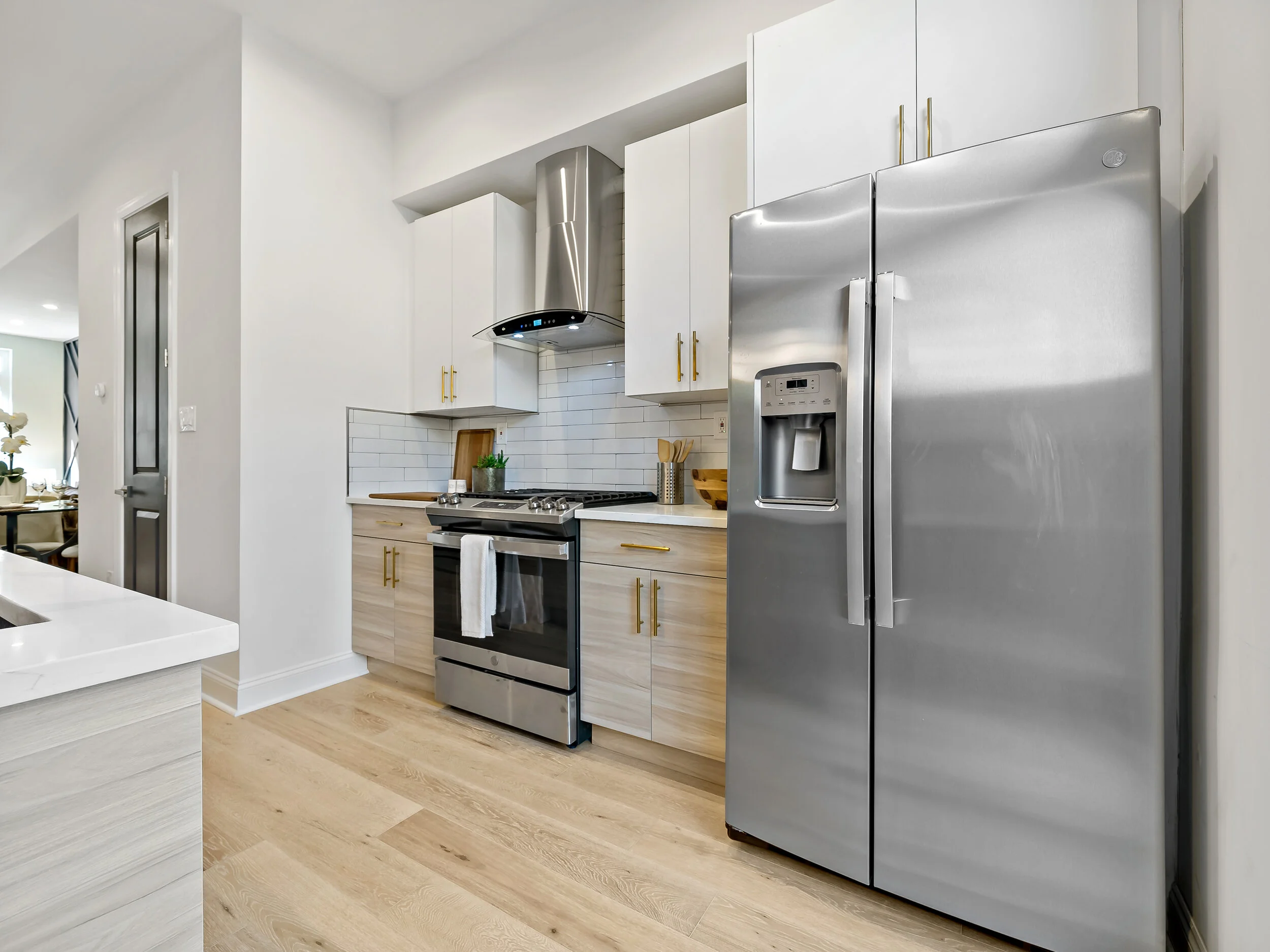 2149 Cross St-13.jpg