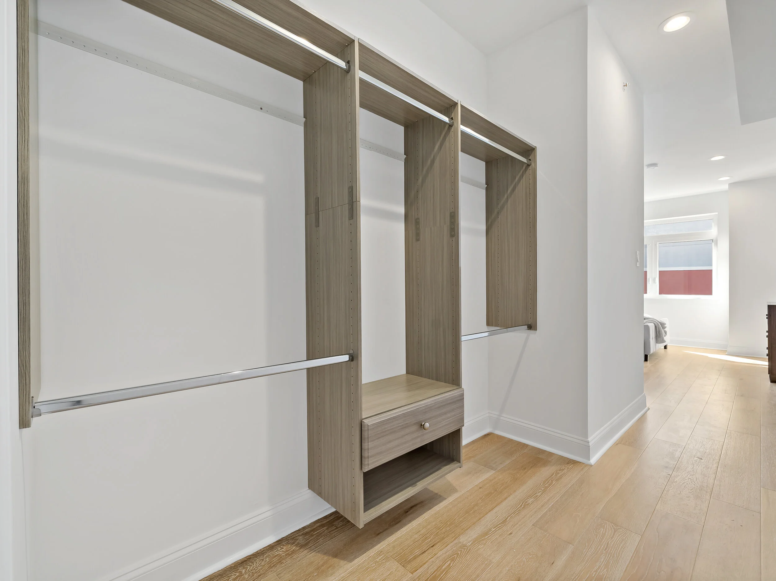 2149 Cross St-32.jpg