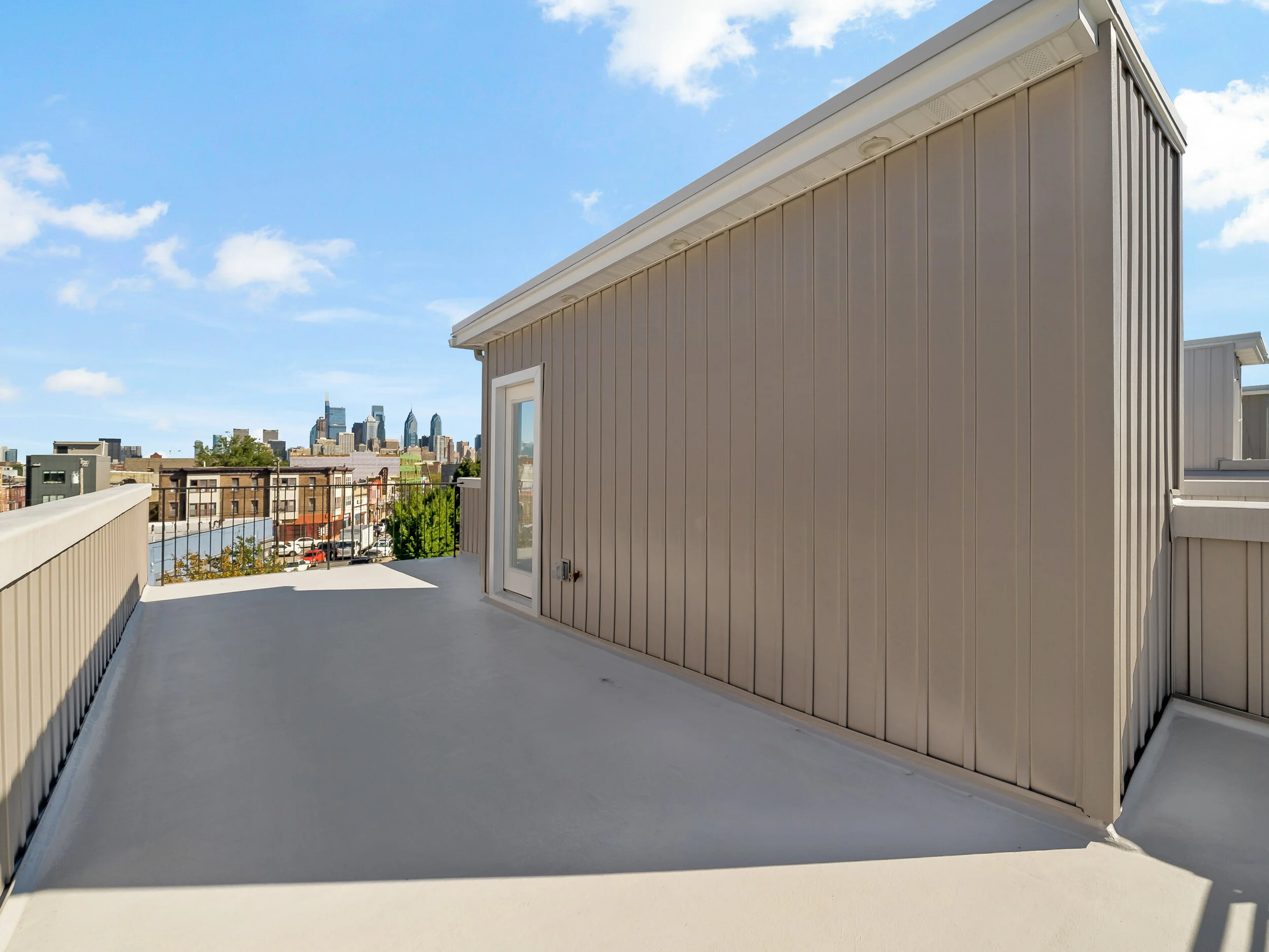 2149 Cross St-40.jpg