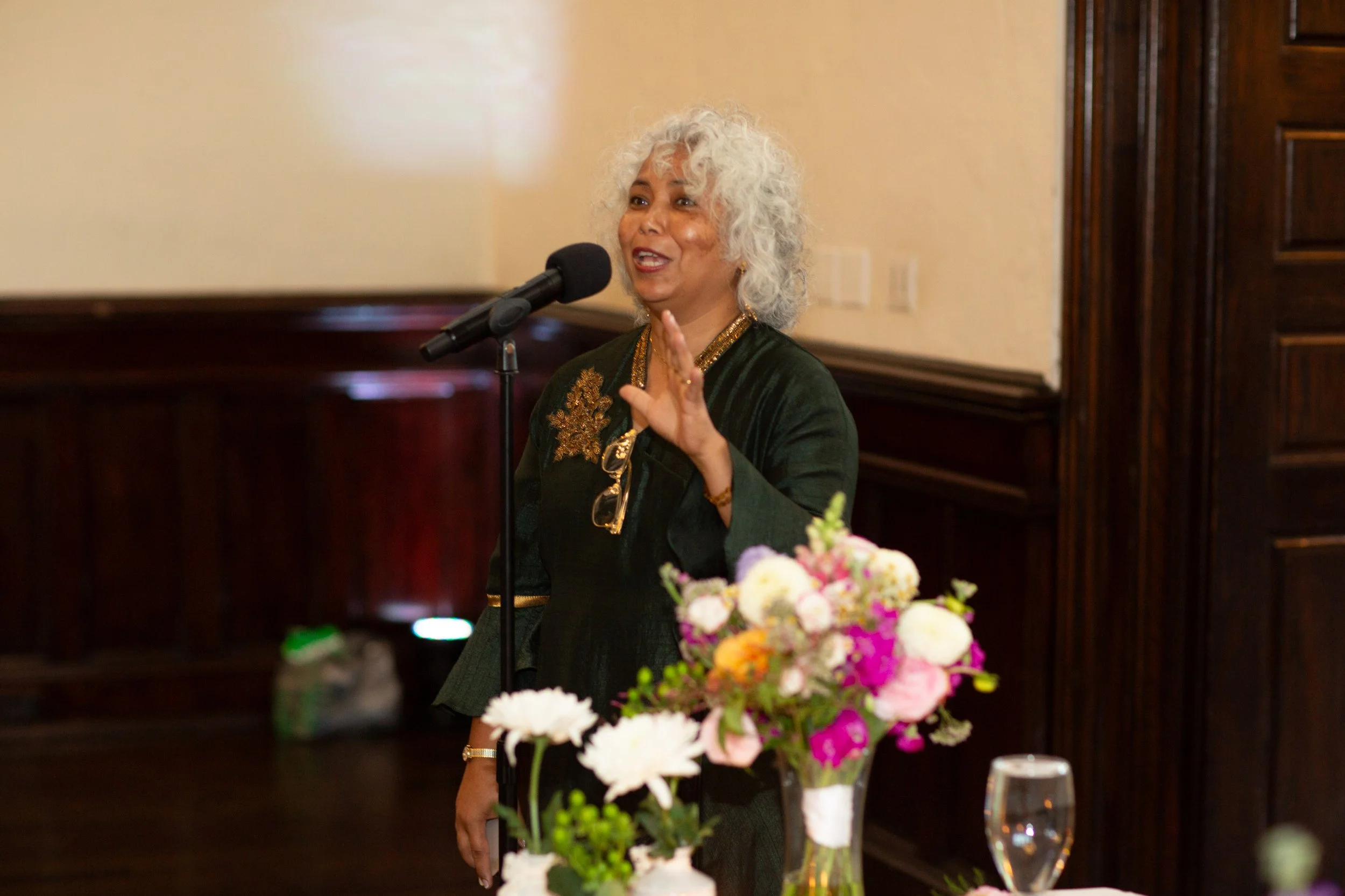 250711_Senen_Sophia_BahaiTemple_MichiganShoresClub_Website_Social266.jpg