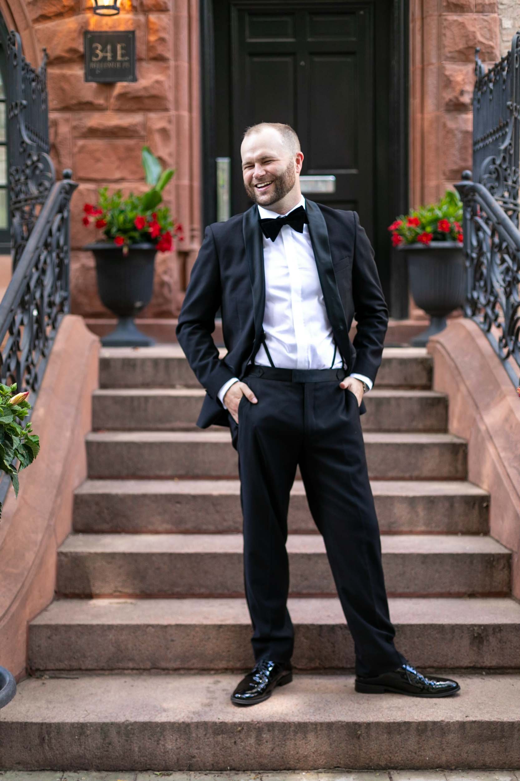 240518_Addie_Michael_WebsiteFairmont_GoldCoast_ChicagoTheater_BridgeportArtCenterWebsite_8.jpg