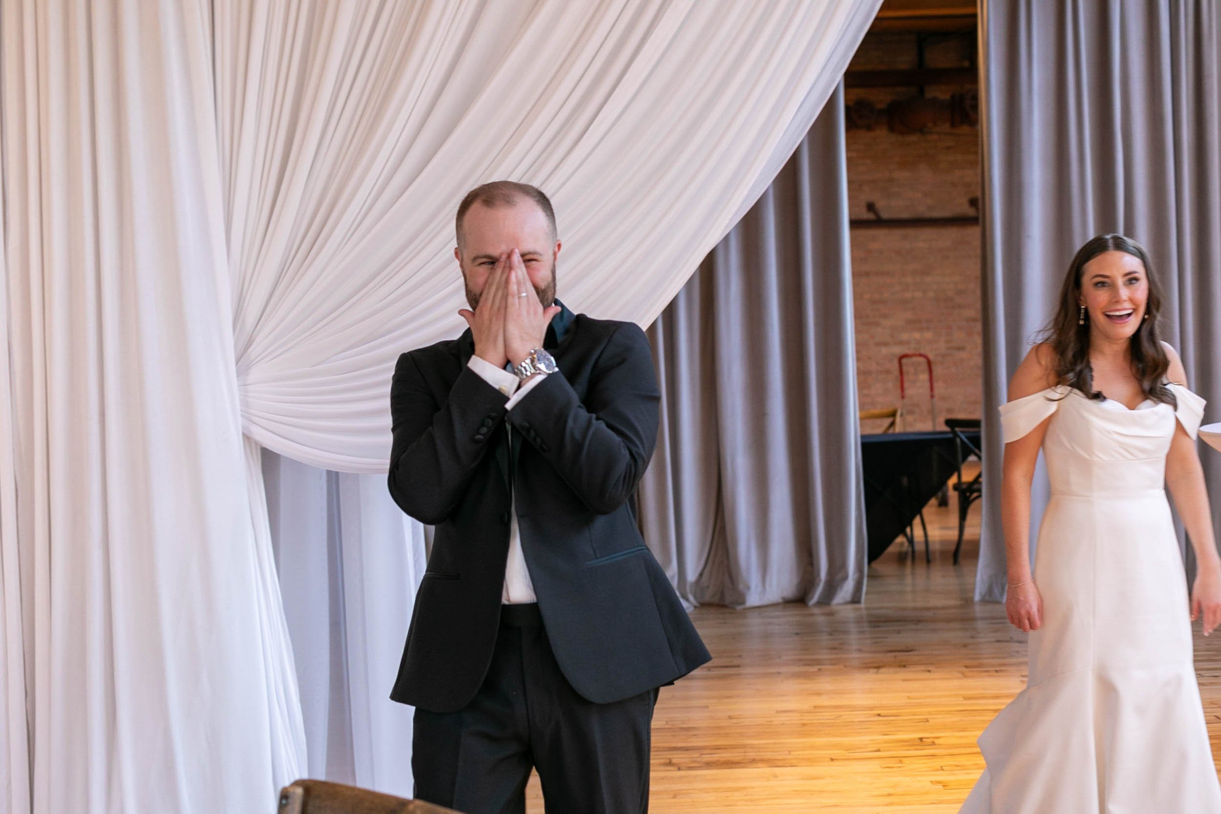 240518_Addie_Michael_WebsiteFairmont_GoldCoast_ChicagoTheater_BridgeportArtCenterWebsite_113.jpg